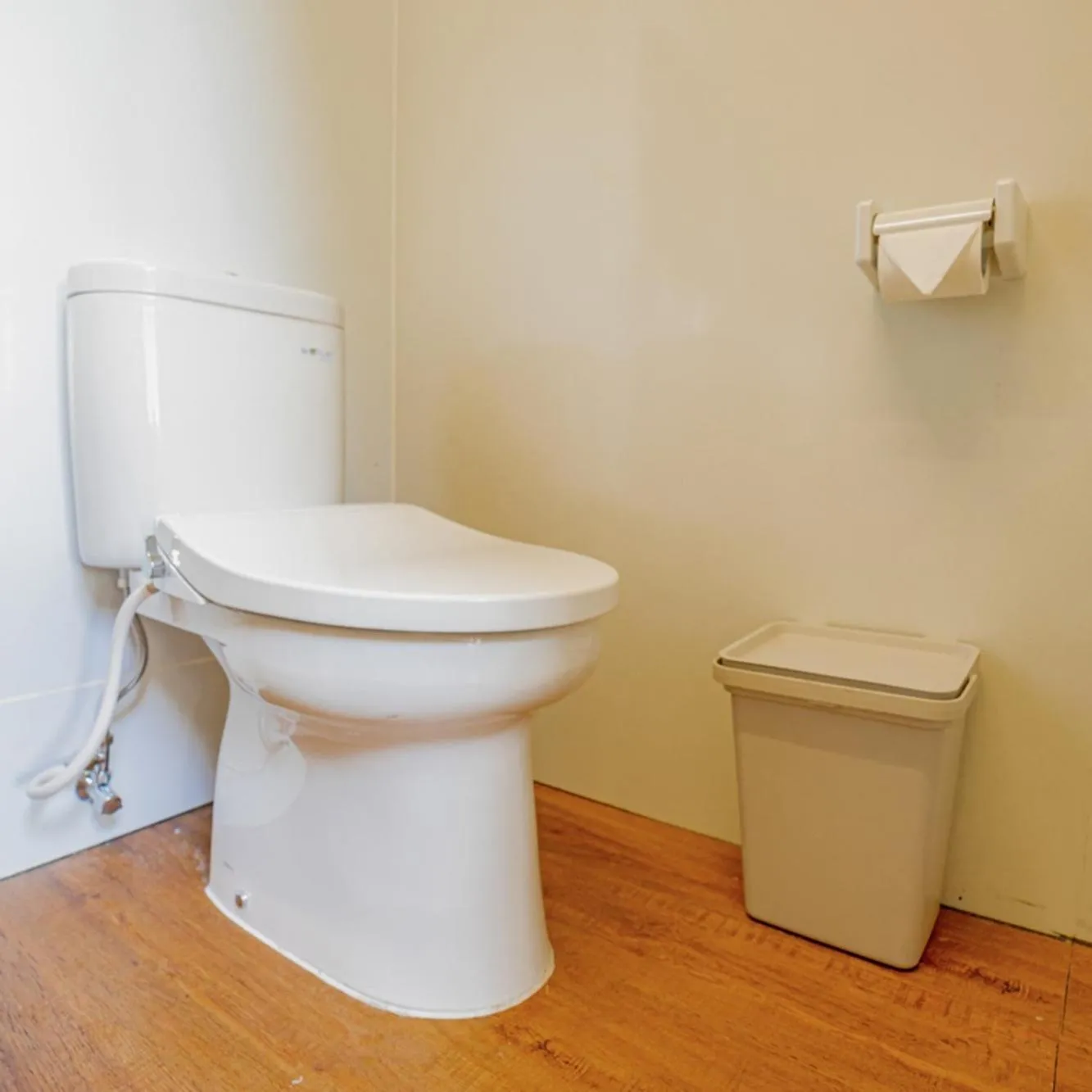 Toilet in Bobocabin Umarato, Sumba