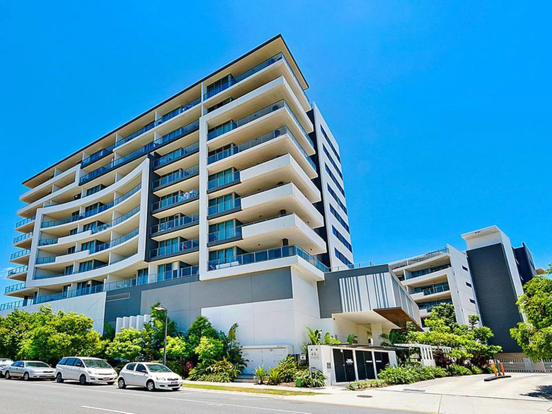 Property building in Harbour Quays Apartments
