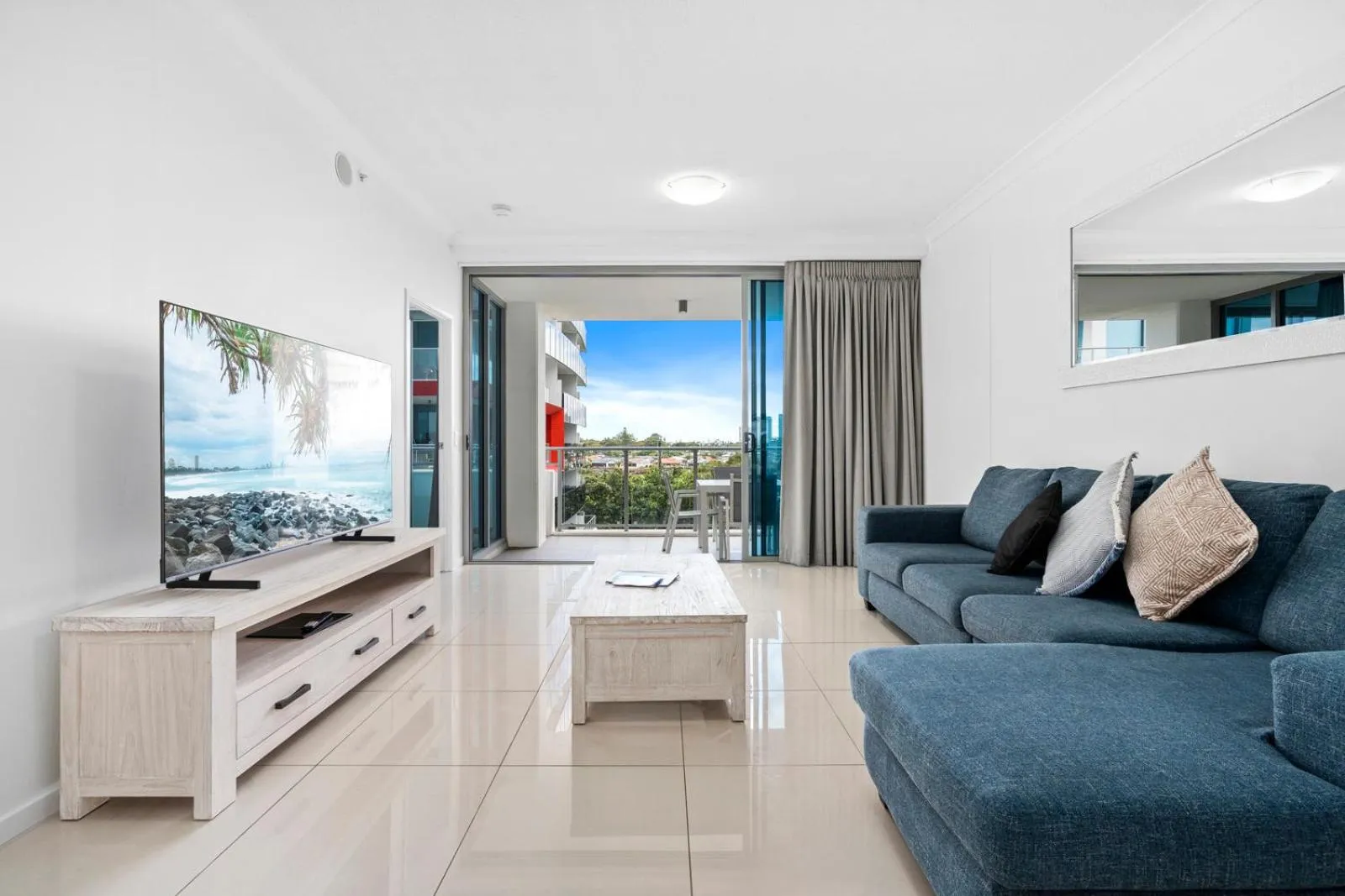 Living room in Harbour Quays Apartments