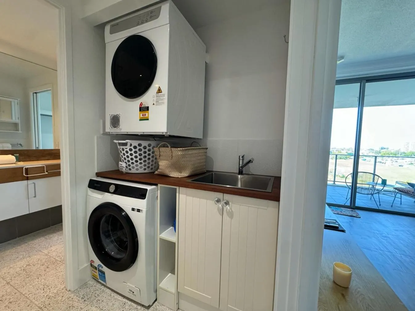 laundry in Harbour Quays Apartments