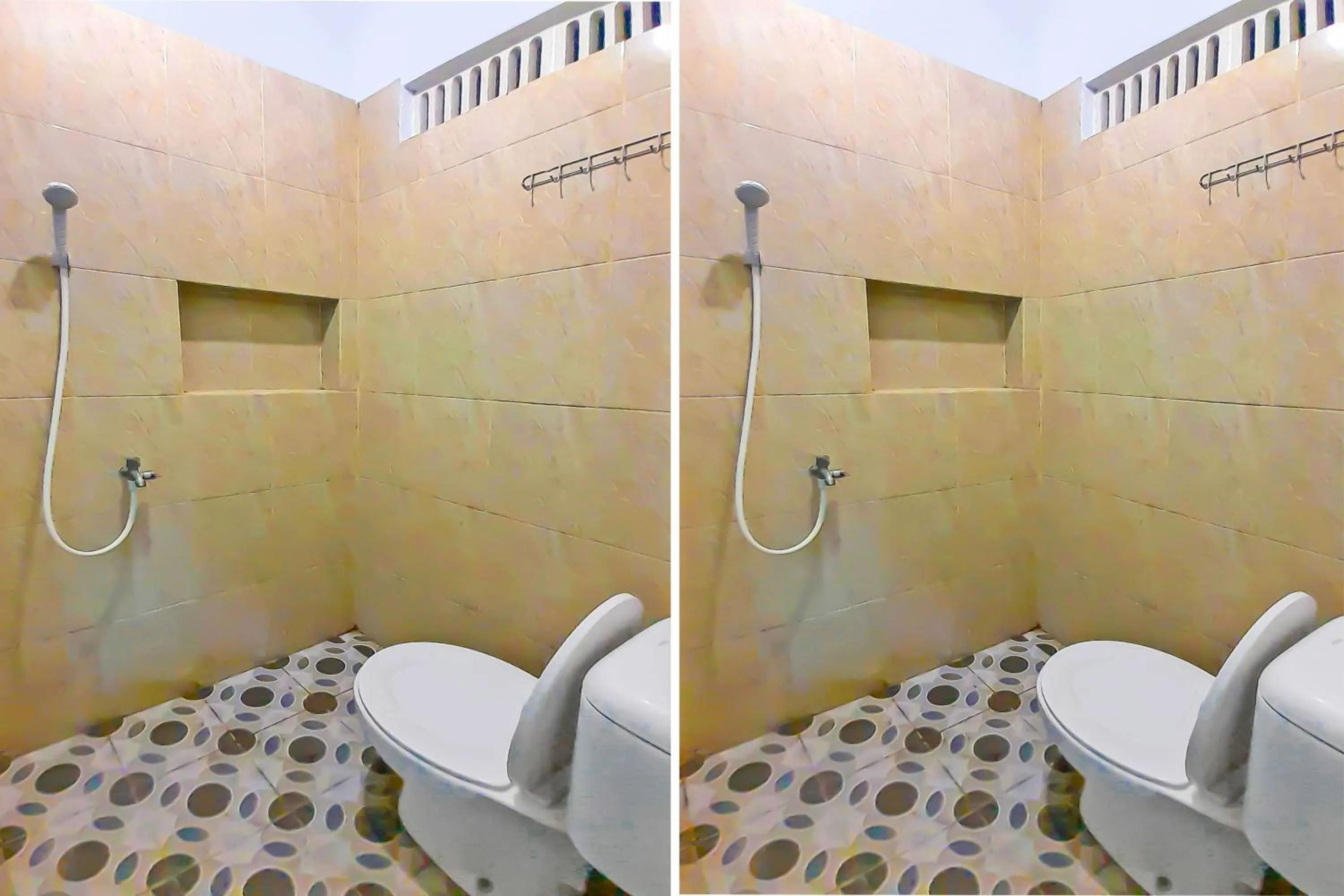 Bathroom in SPOT ON 92236 Kediri Family Homestay