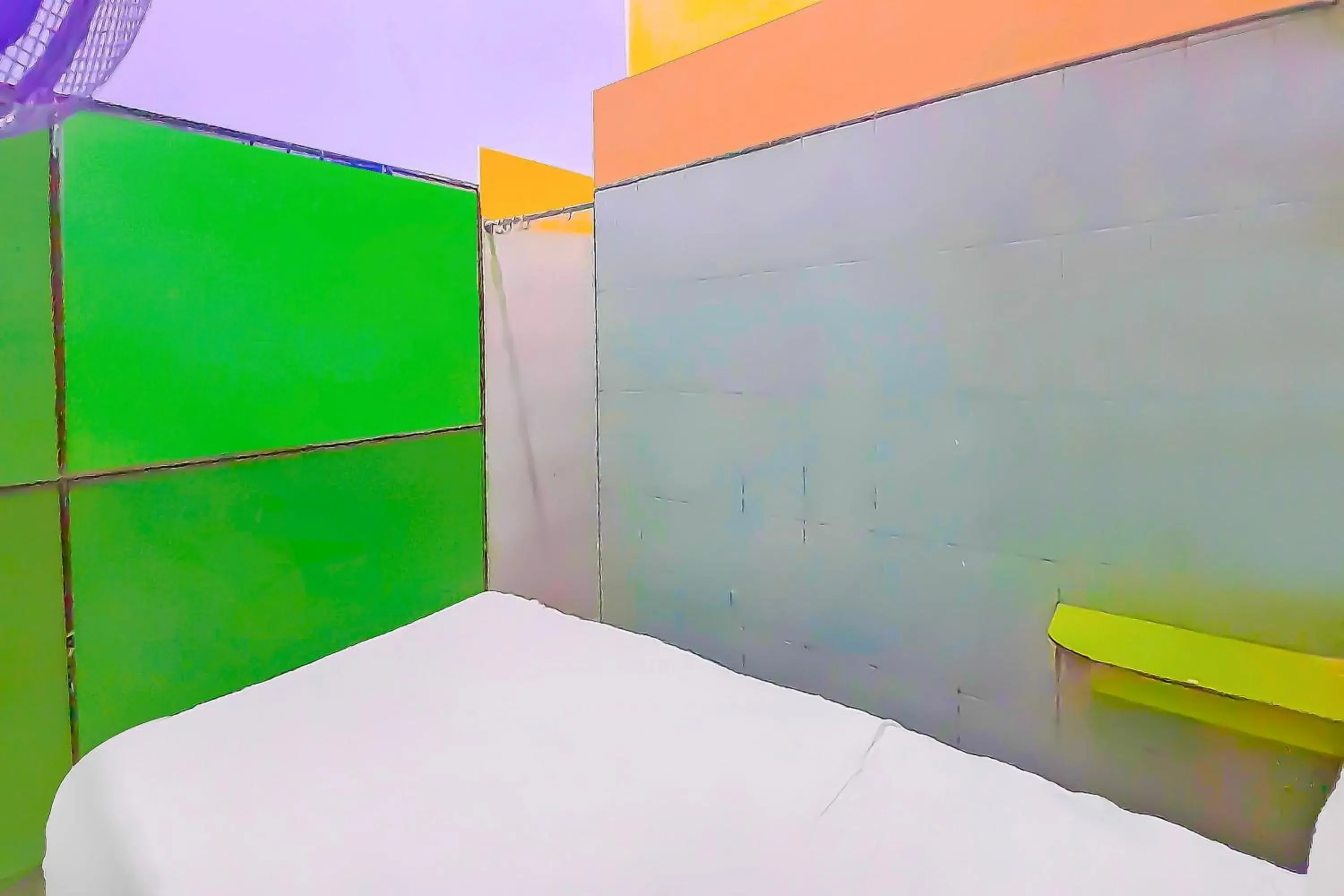 Superior Single Room - single occupancy in SPOT ON 92236 Kediri Family Homestay Superior Single Room - single occupancy in SPOT ON 92236 Kediri Family Homestay