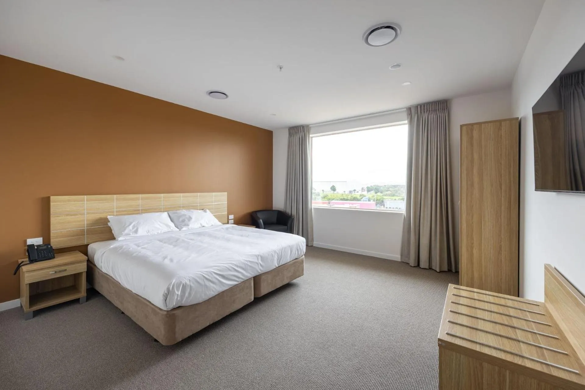 Bed in Manha Hotel Auckland Airport