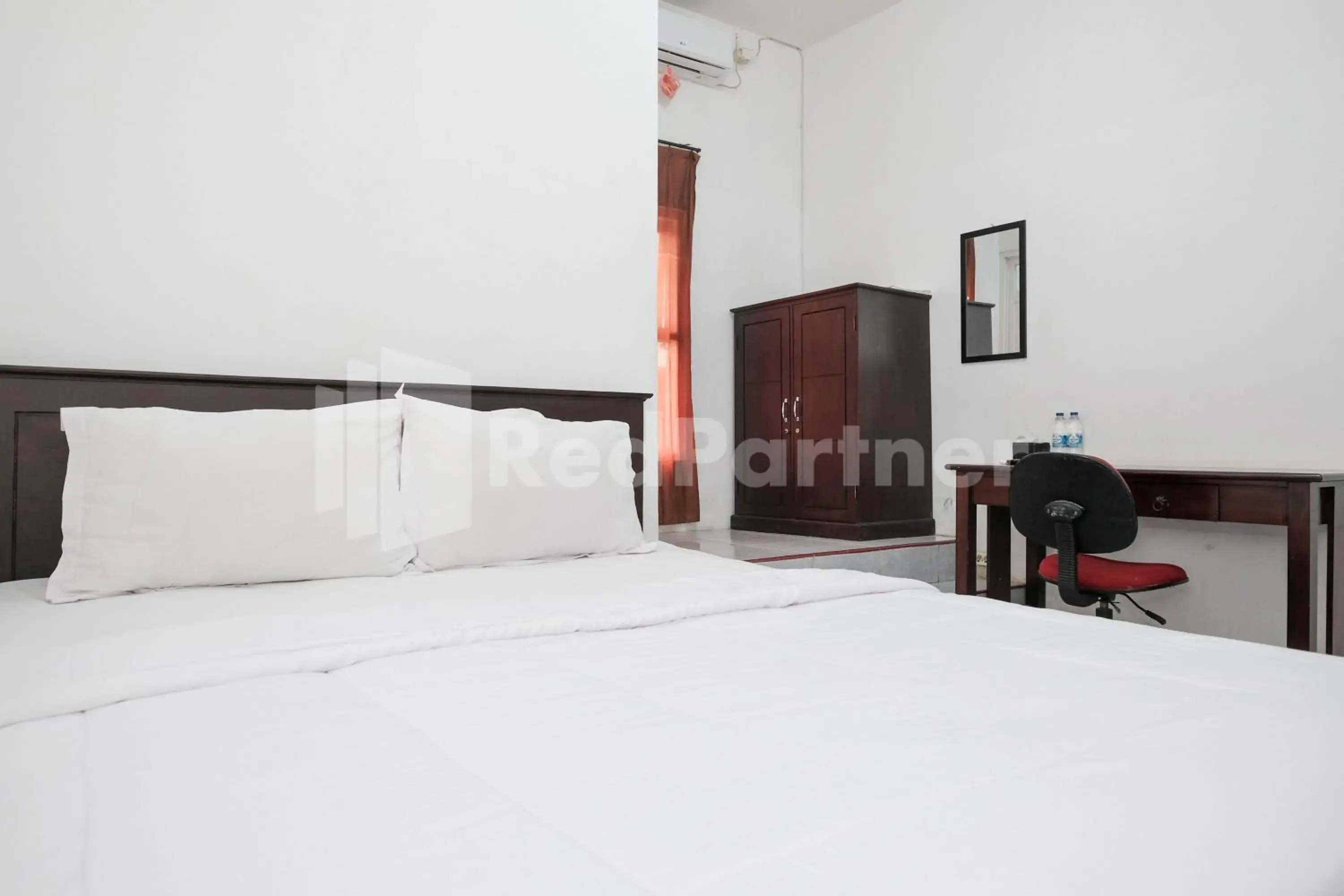 Katup Guest House Syariah Mitra RedDoorz Katup Guest House Syariah Mitra RedDoorz