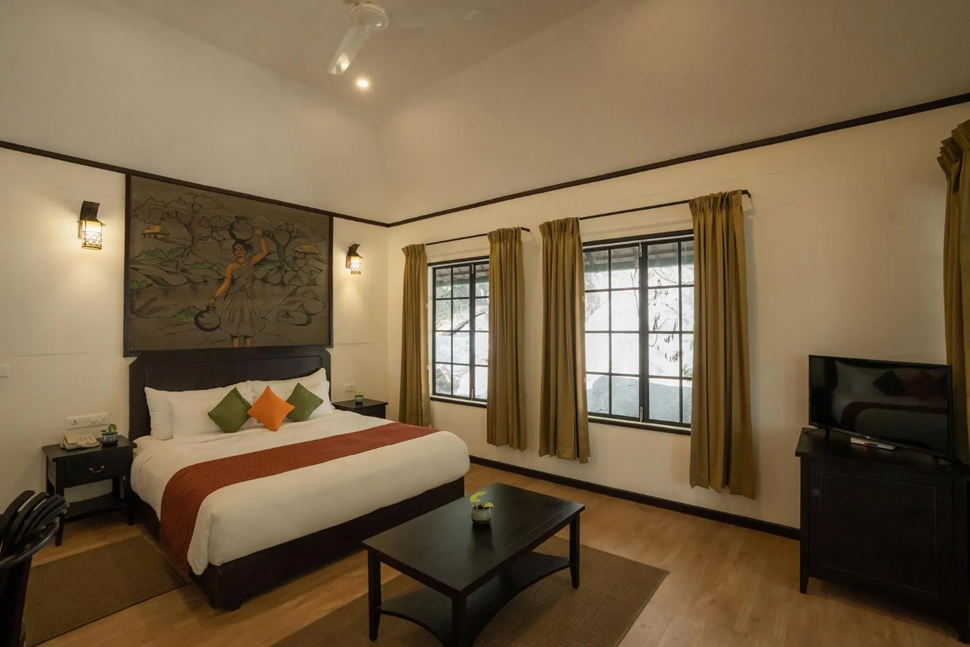 Bed in The Hive, Wayanad