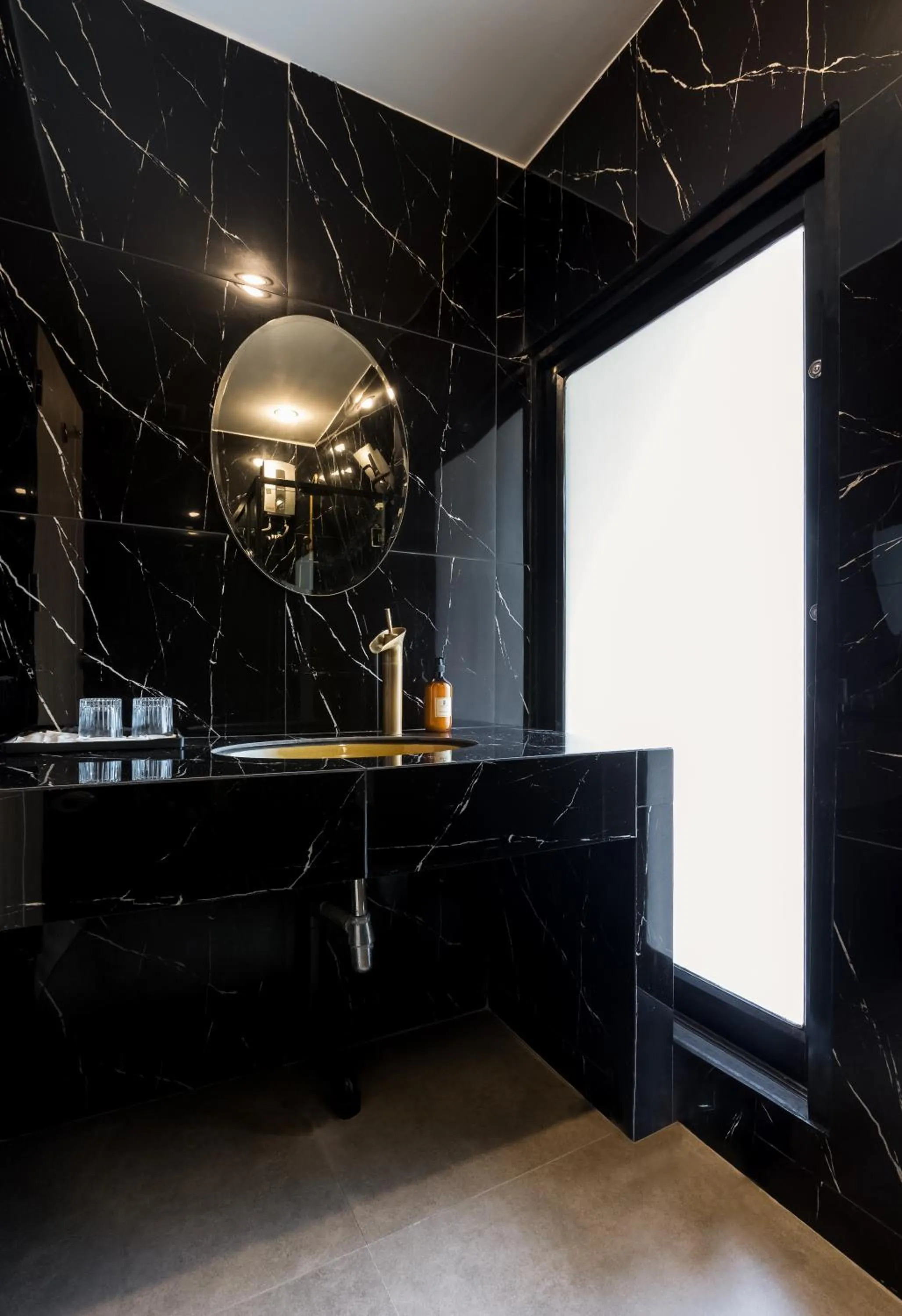 Bathroom in Heaven Boutique Hotel