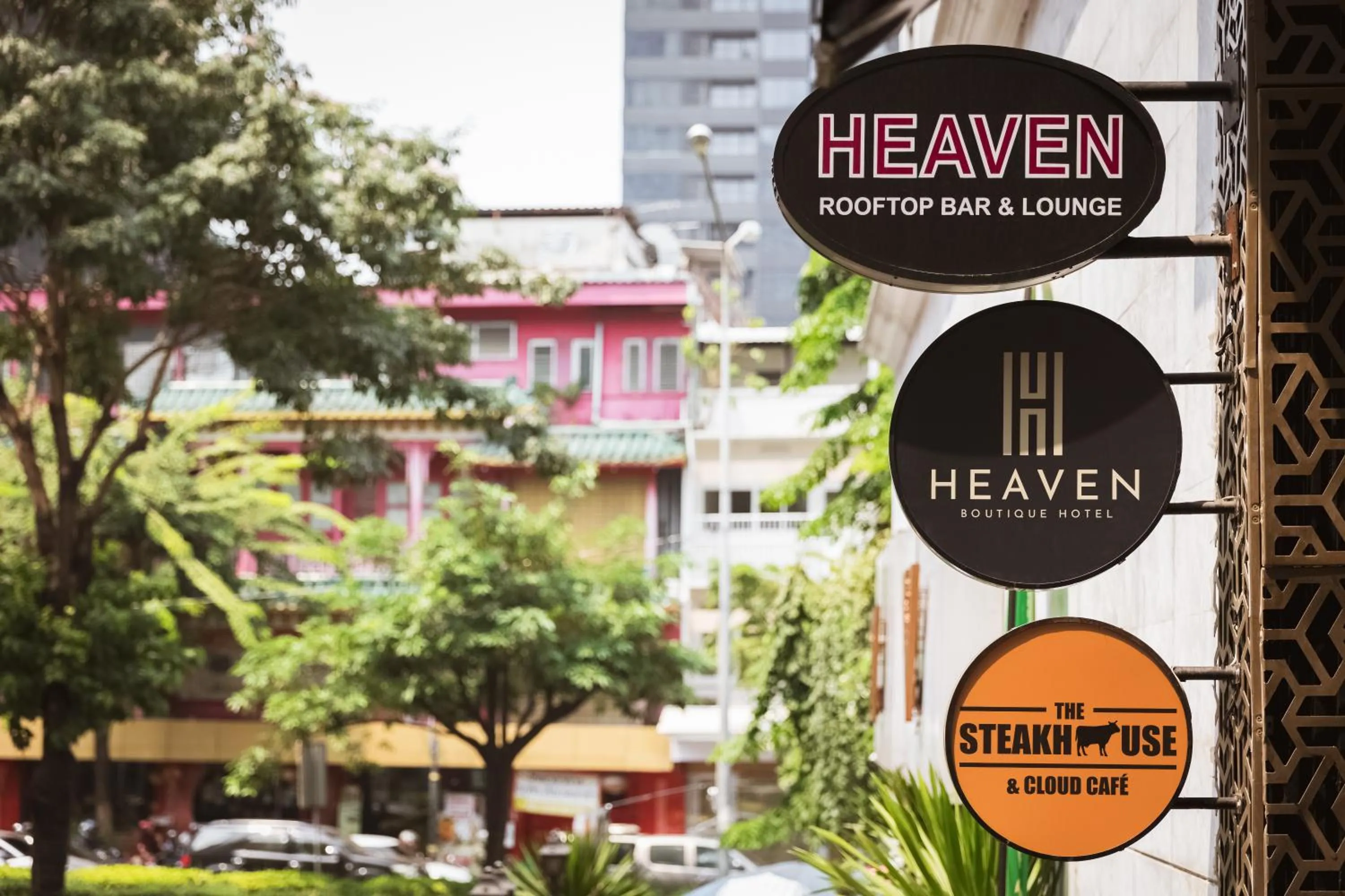 Logo/Certificate/Sign in Heaven Boutique Hotel