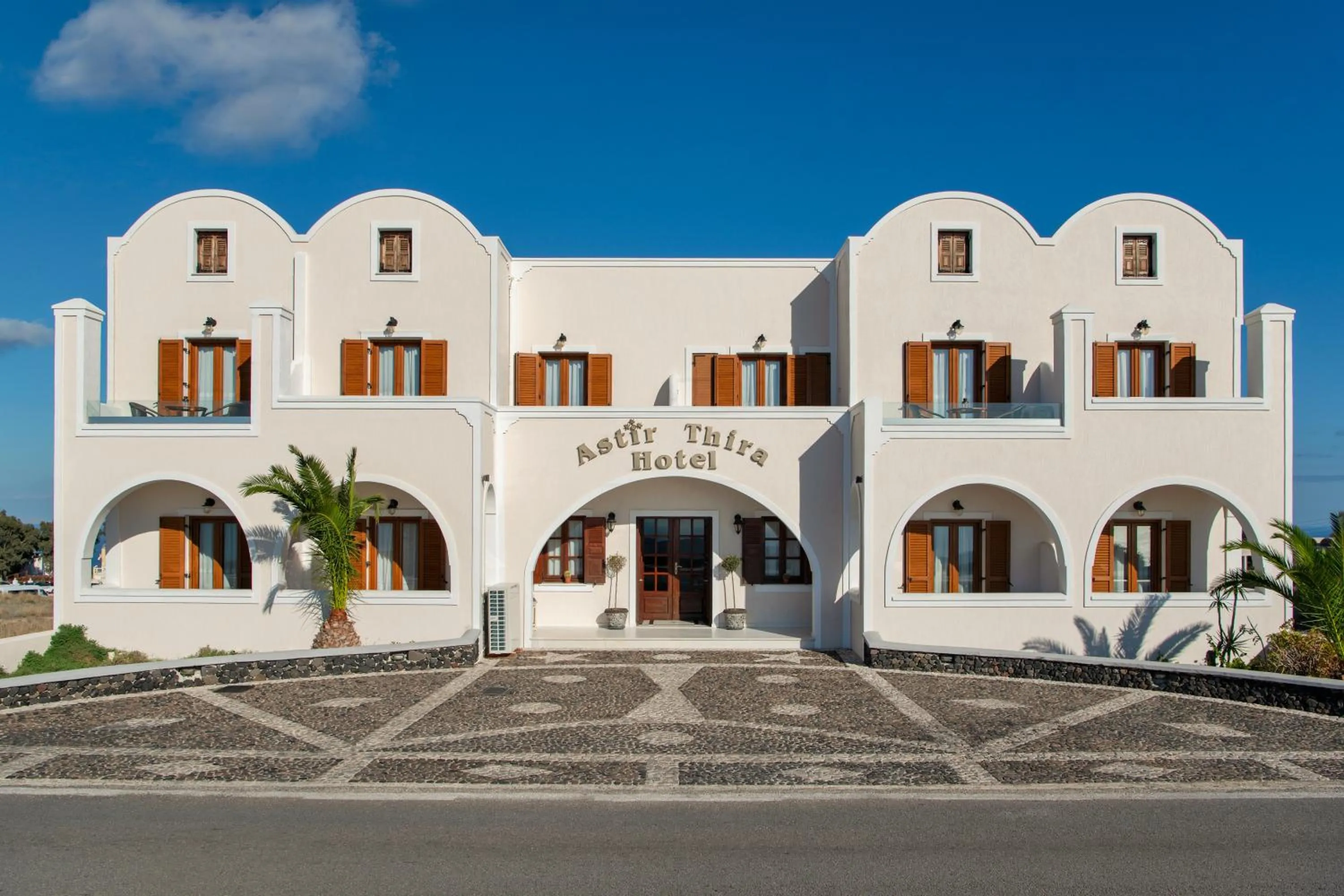 Facade/entrance in Astir Thira Hotel