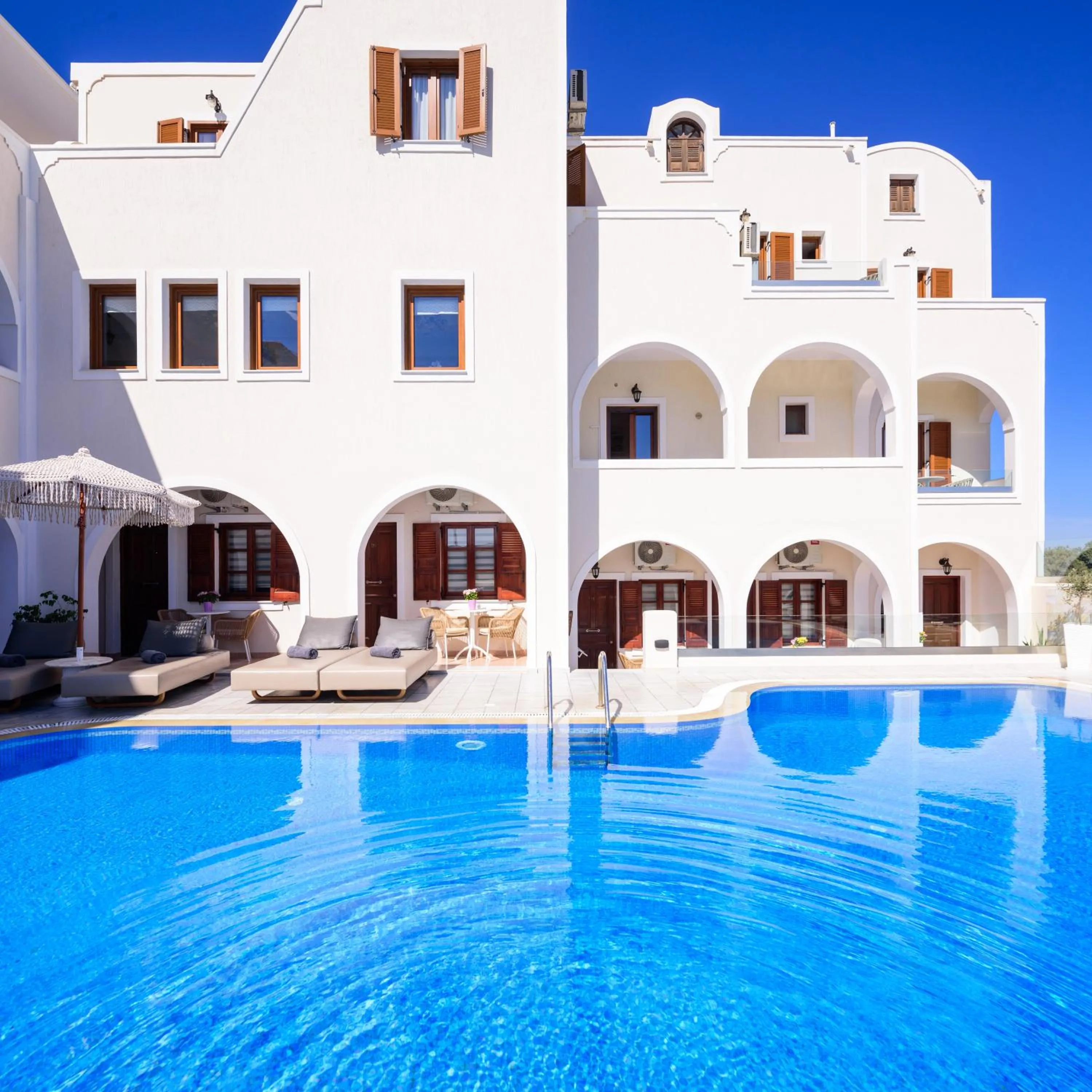 Swimming pool in Astir Thira Hotel