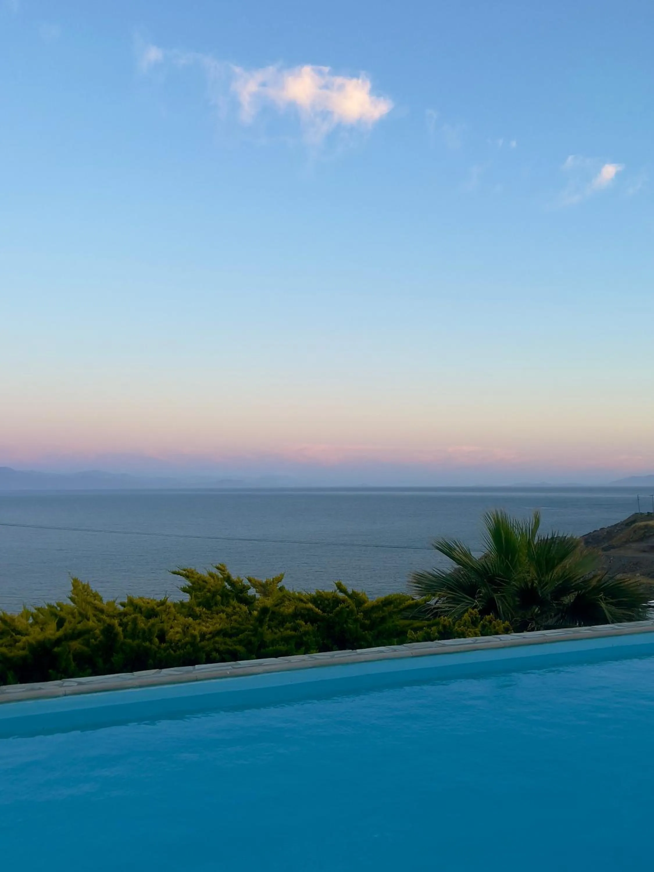 Sea view in Mykonos Dot - The Villas