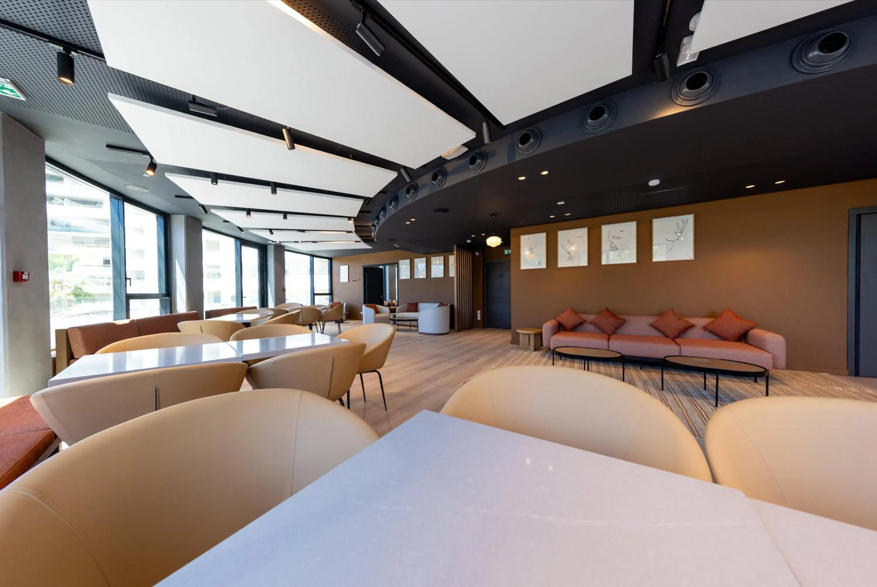 Spa and wellness centre/facilities in Crowne Plaza - Marseille Le Dôme