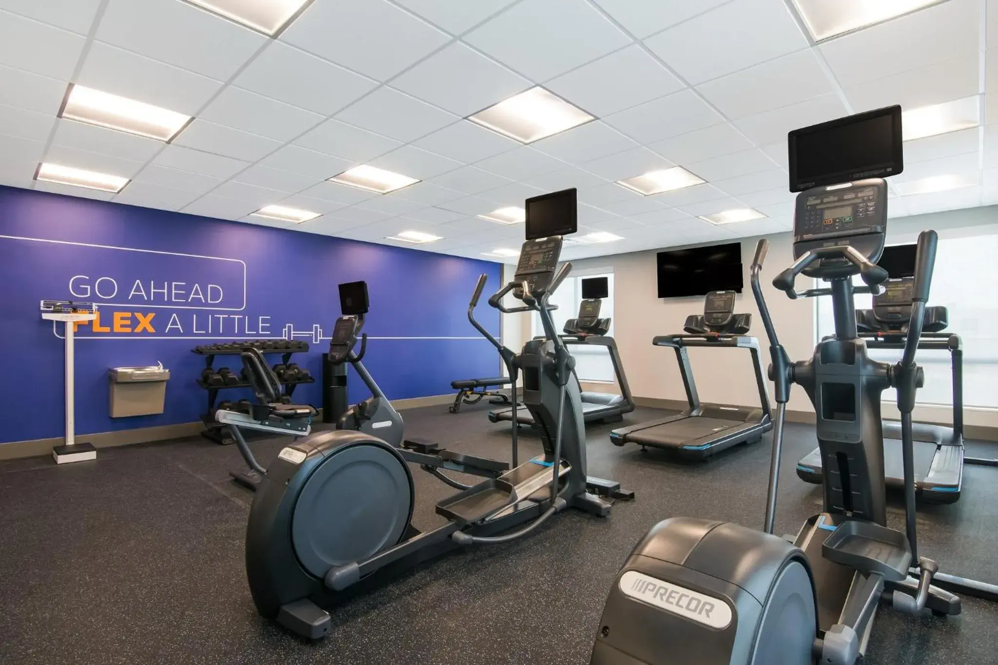 Fitness centre/facilities in Holiday Inn Express & Suites - Springdale - Fayetteville Area Fitness centre/facilities in Holiday Inn Express & Suites - Springdale - Fayetteville Area