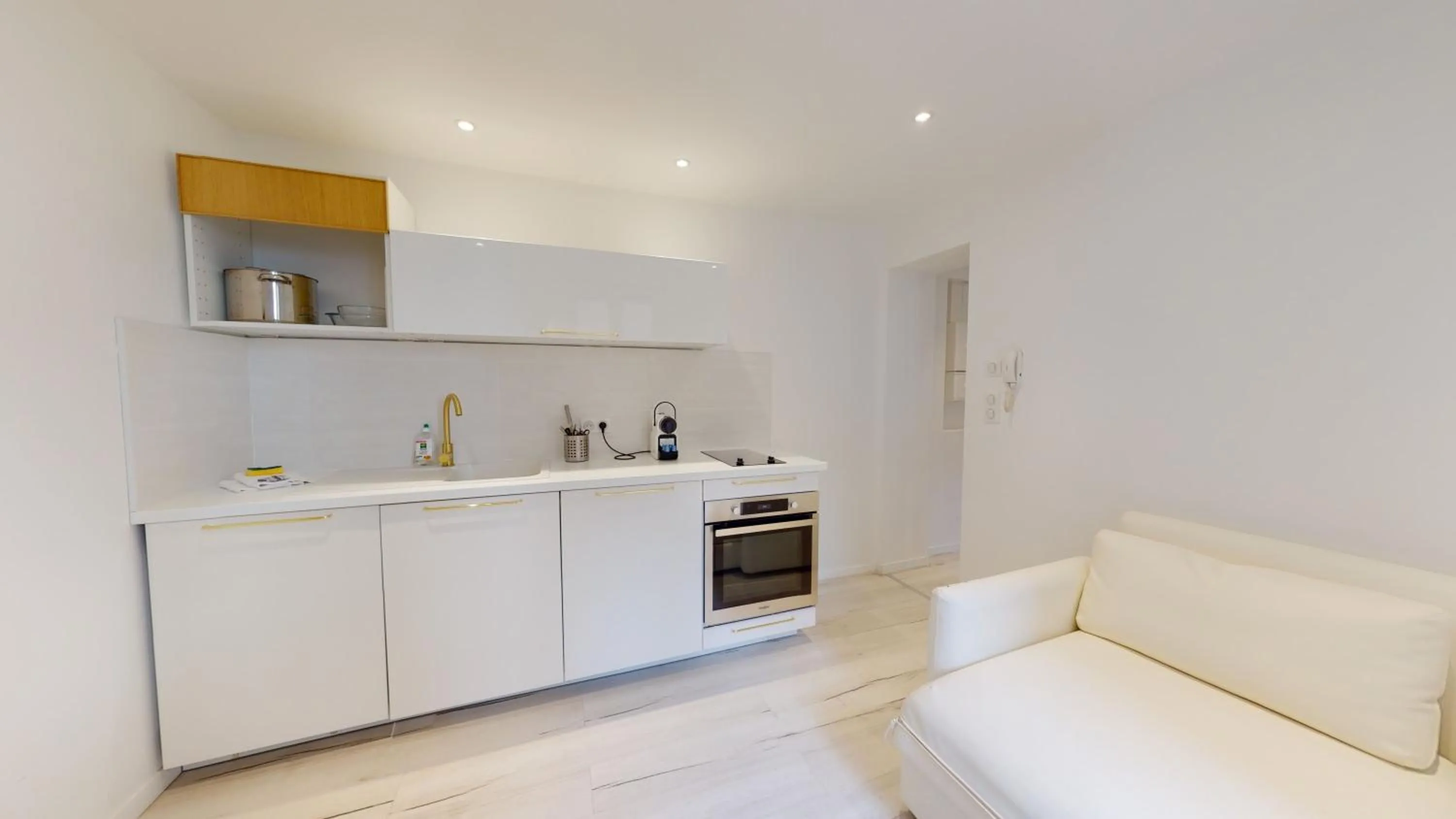 Living room in Appartements modernes avec véranda