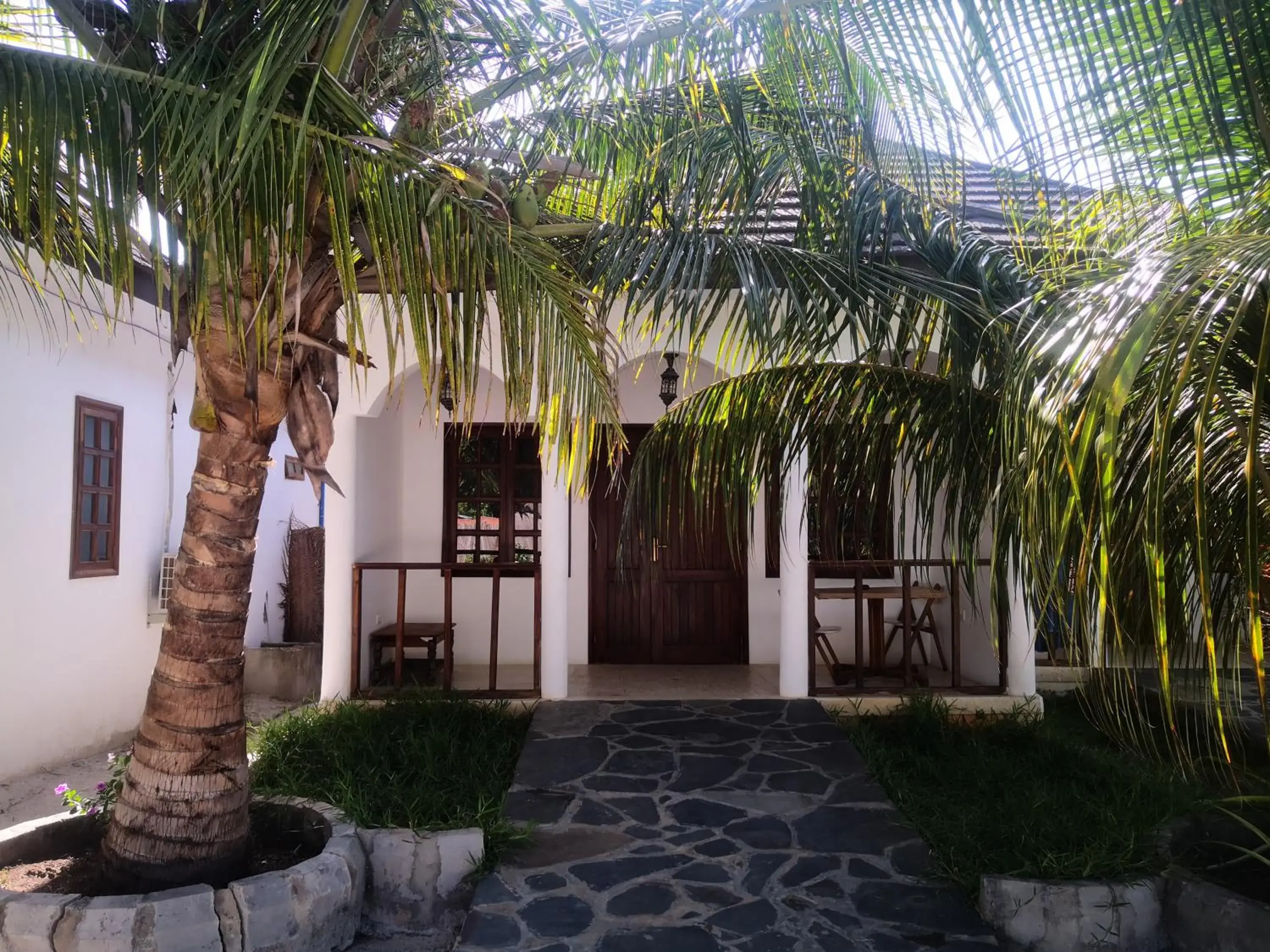 Deluxe Triple Room in Mambo Ocean Resort Deluxe Triple Room in Mambo Ocean Resort