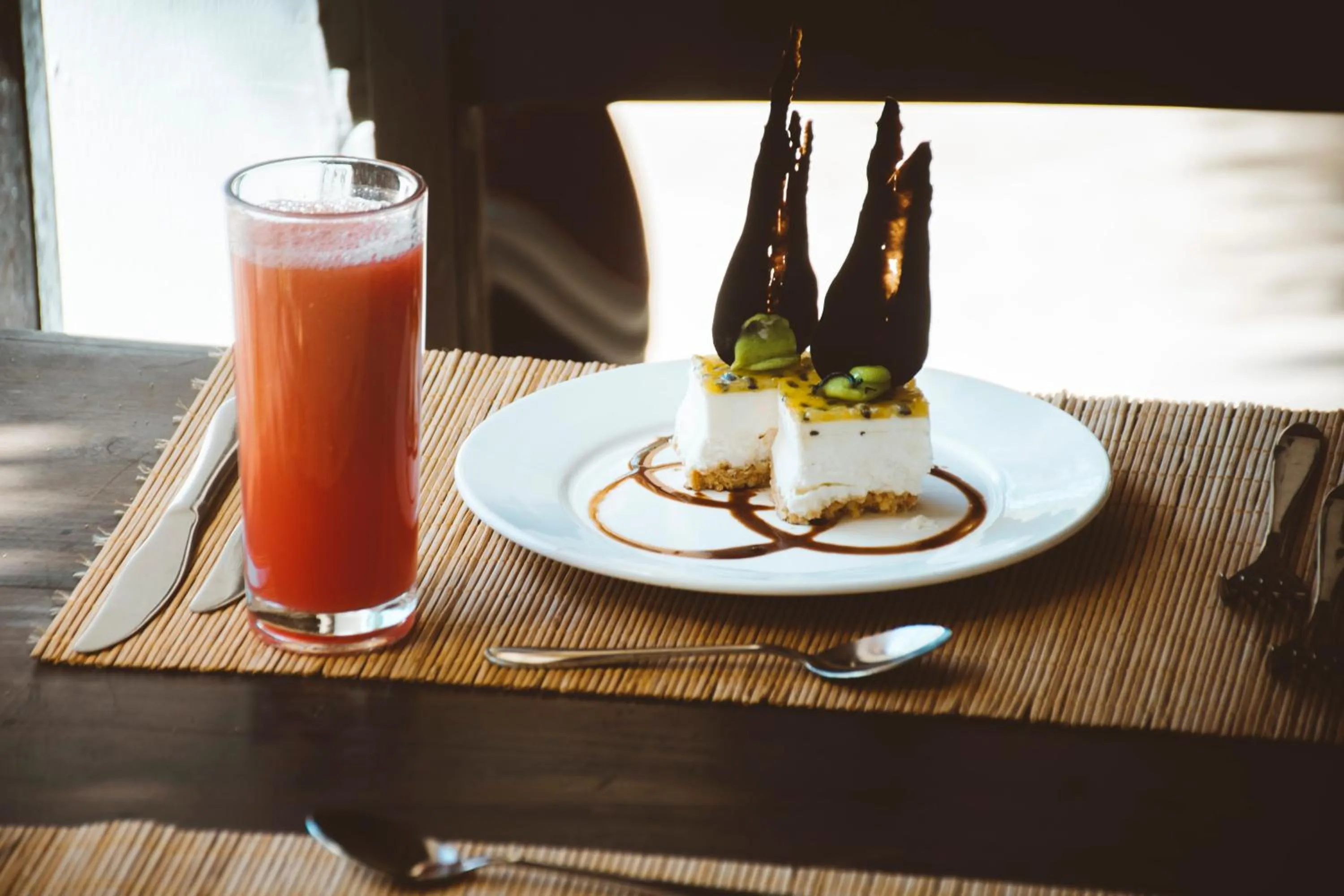 Restaurant/places to eat in Mambo Ocean Resort