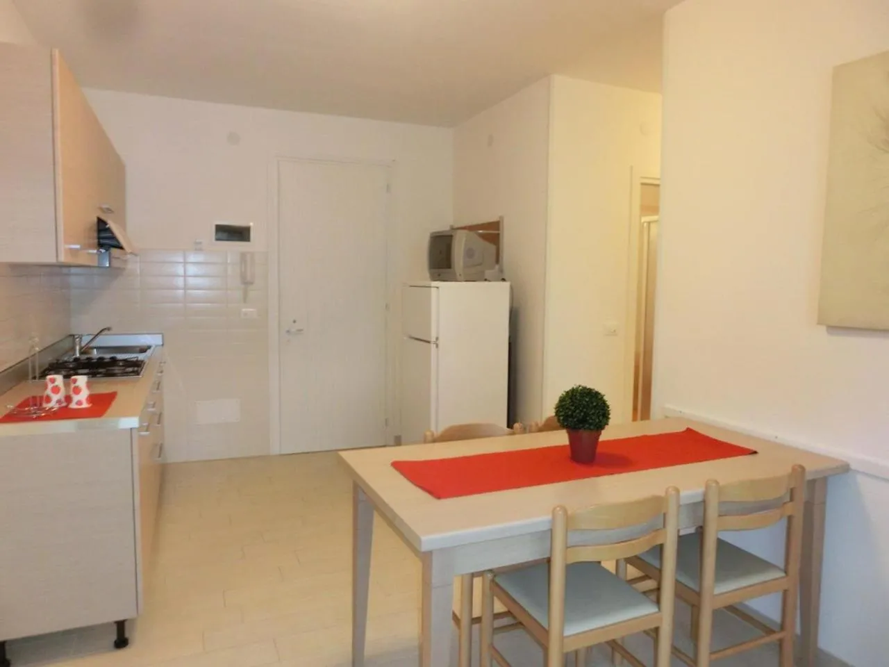 Lovely flat close to the beach-Beahost
