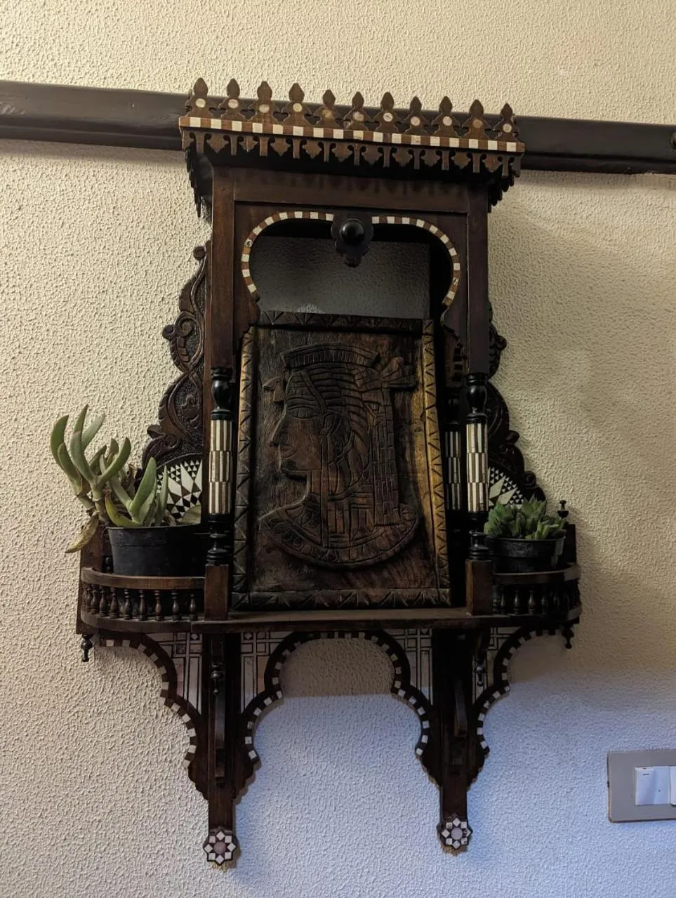 Decorative detail in Eileen Hotel Cairo