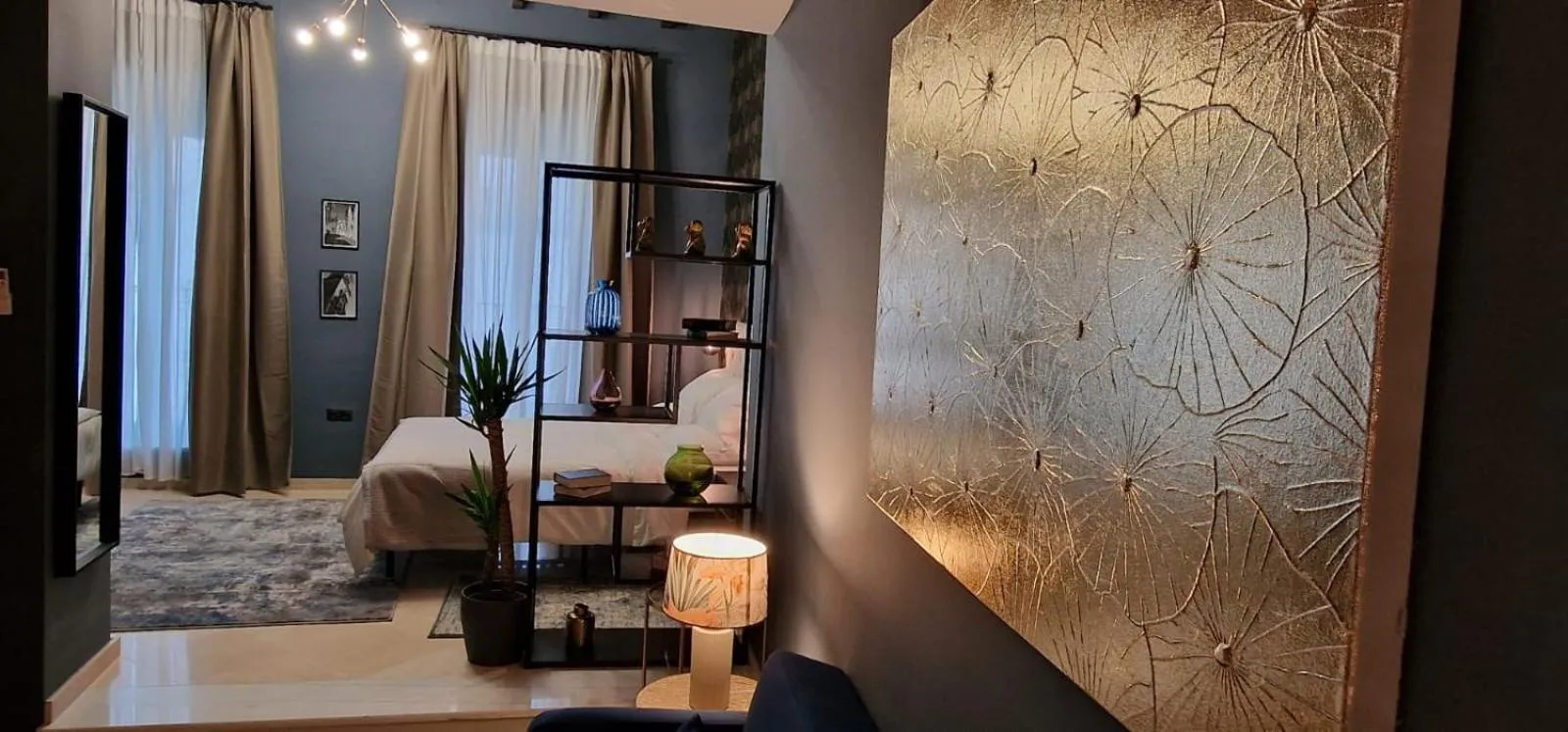 Seating area in Boutique Suites