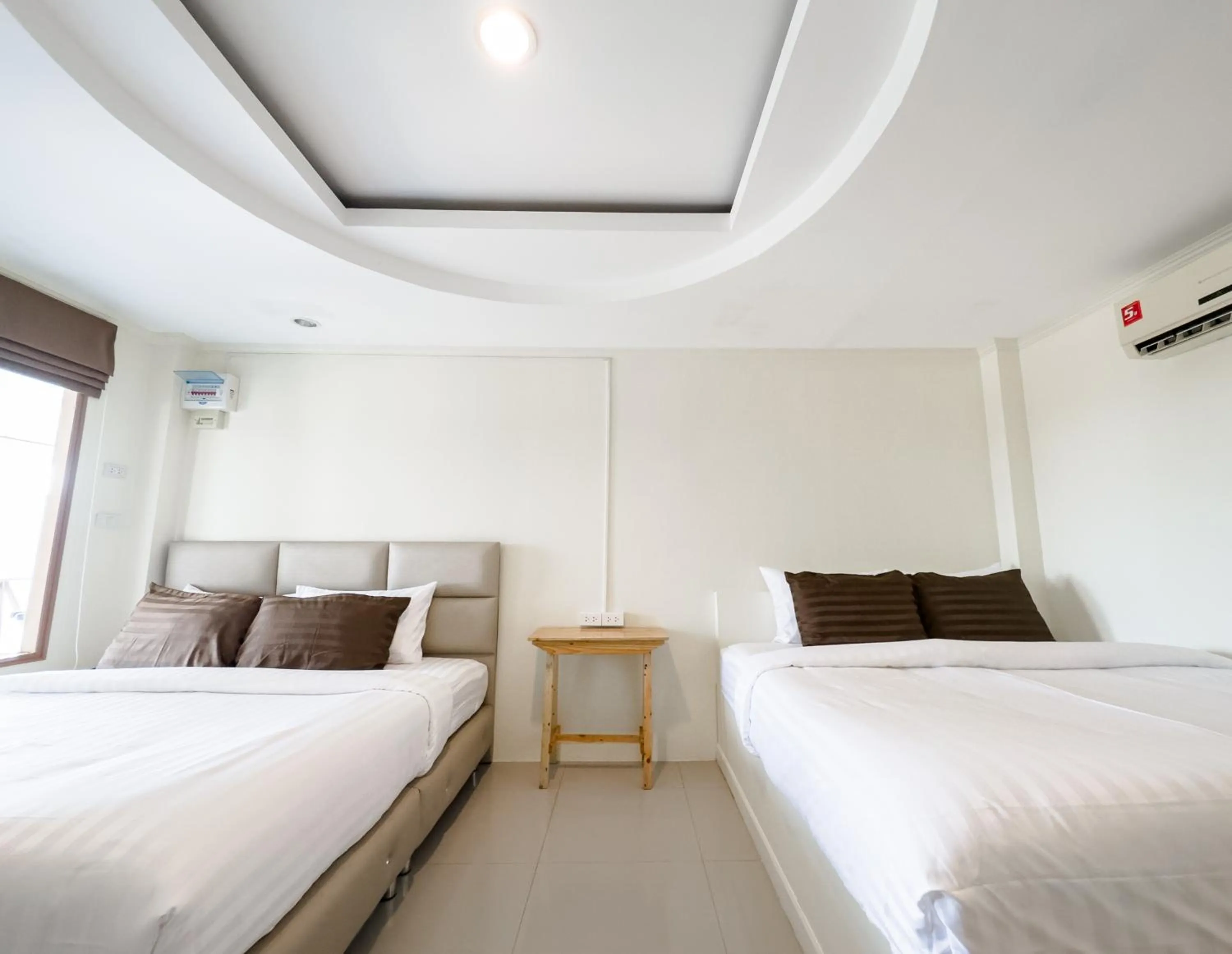 Bed in Sun and Sea KohLarn