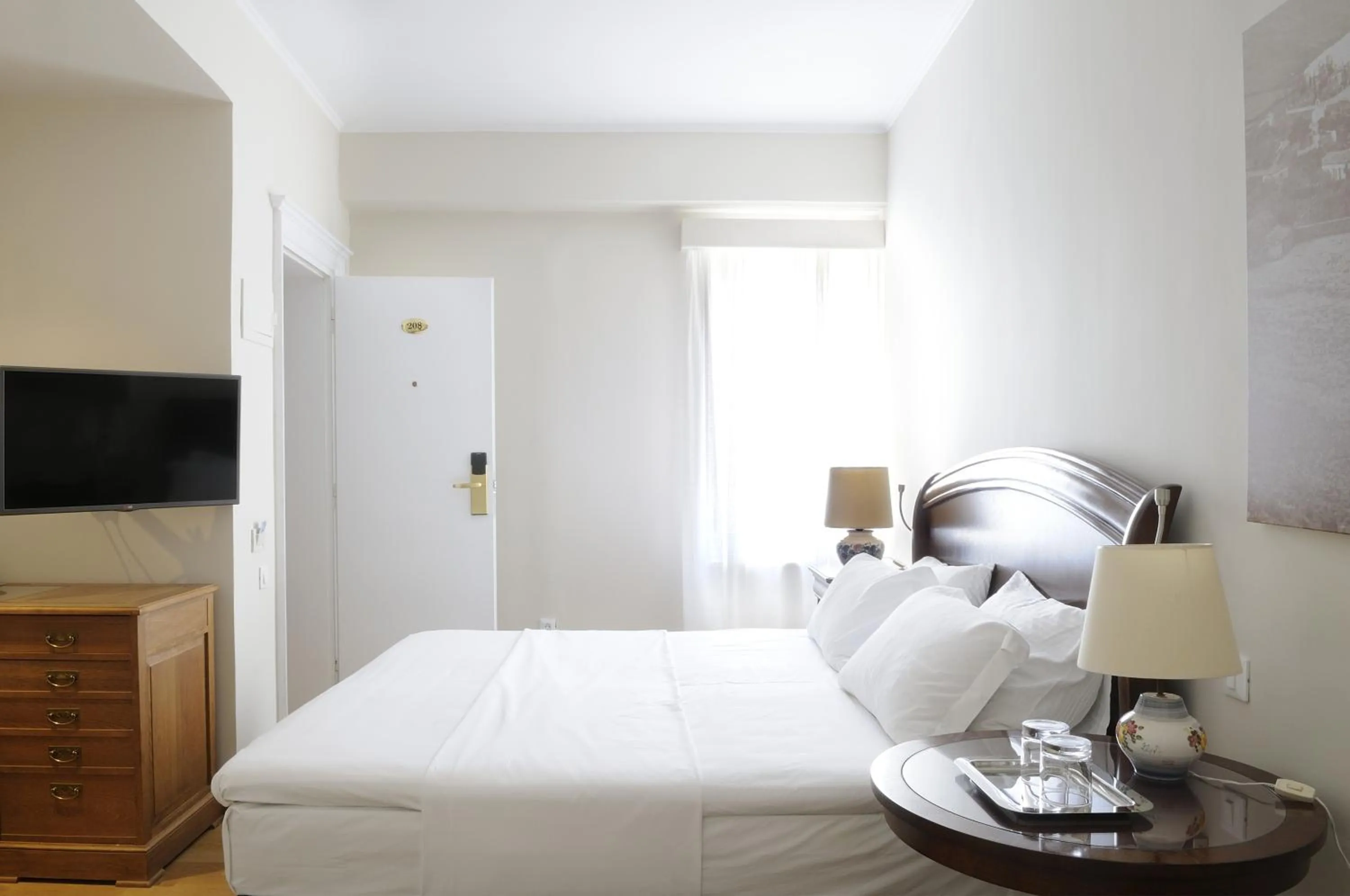 Bedroom, Bed in Hotel Leto Hydra