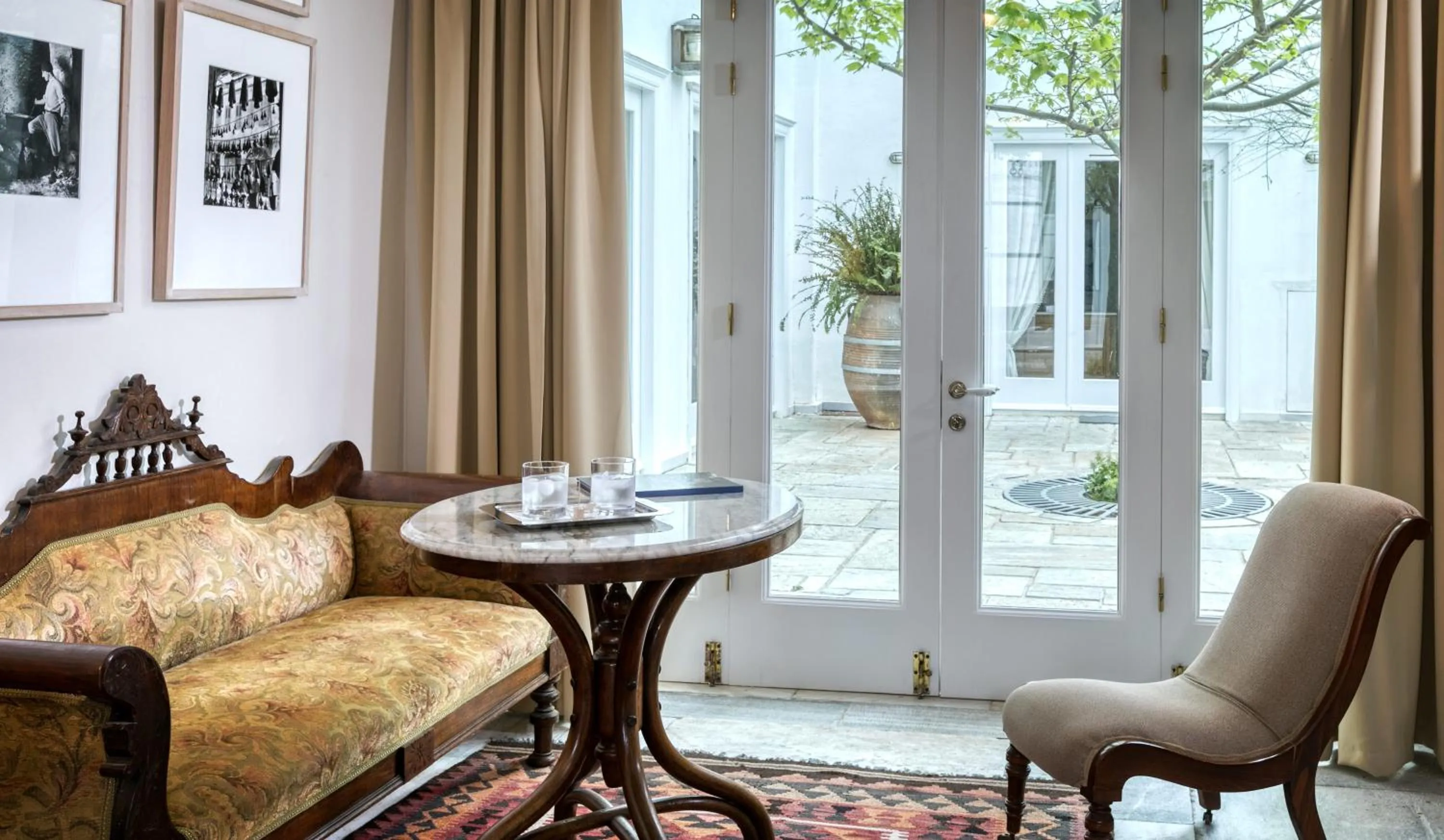 Lobby or reception in Hotel Leto Hydra