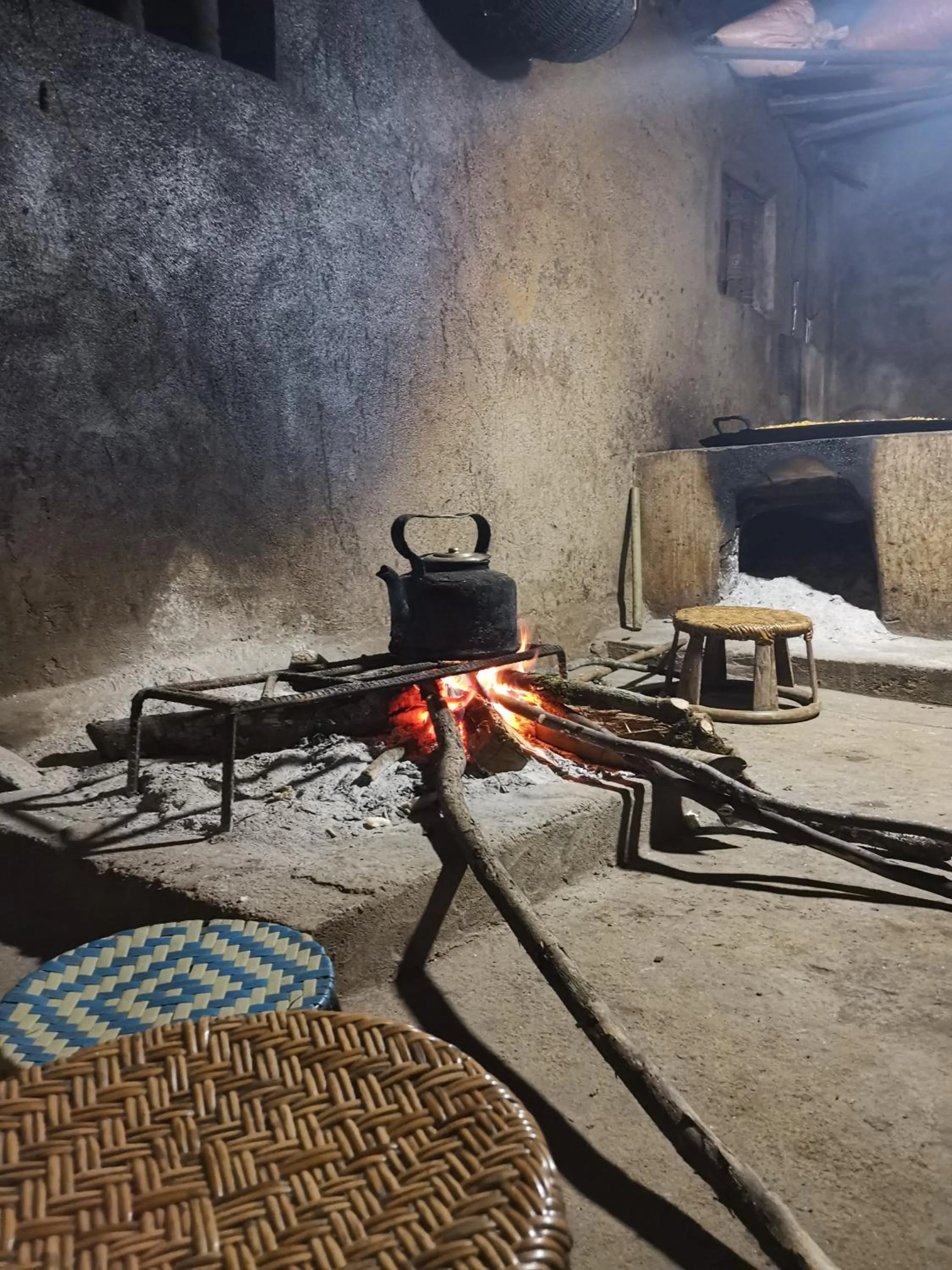 BBQ facilities in Frontier Hostel & Tours