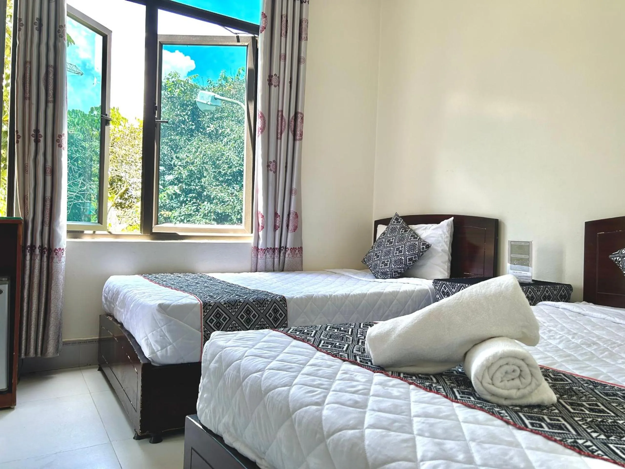 Bed in Frontier Hostel & Tours