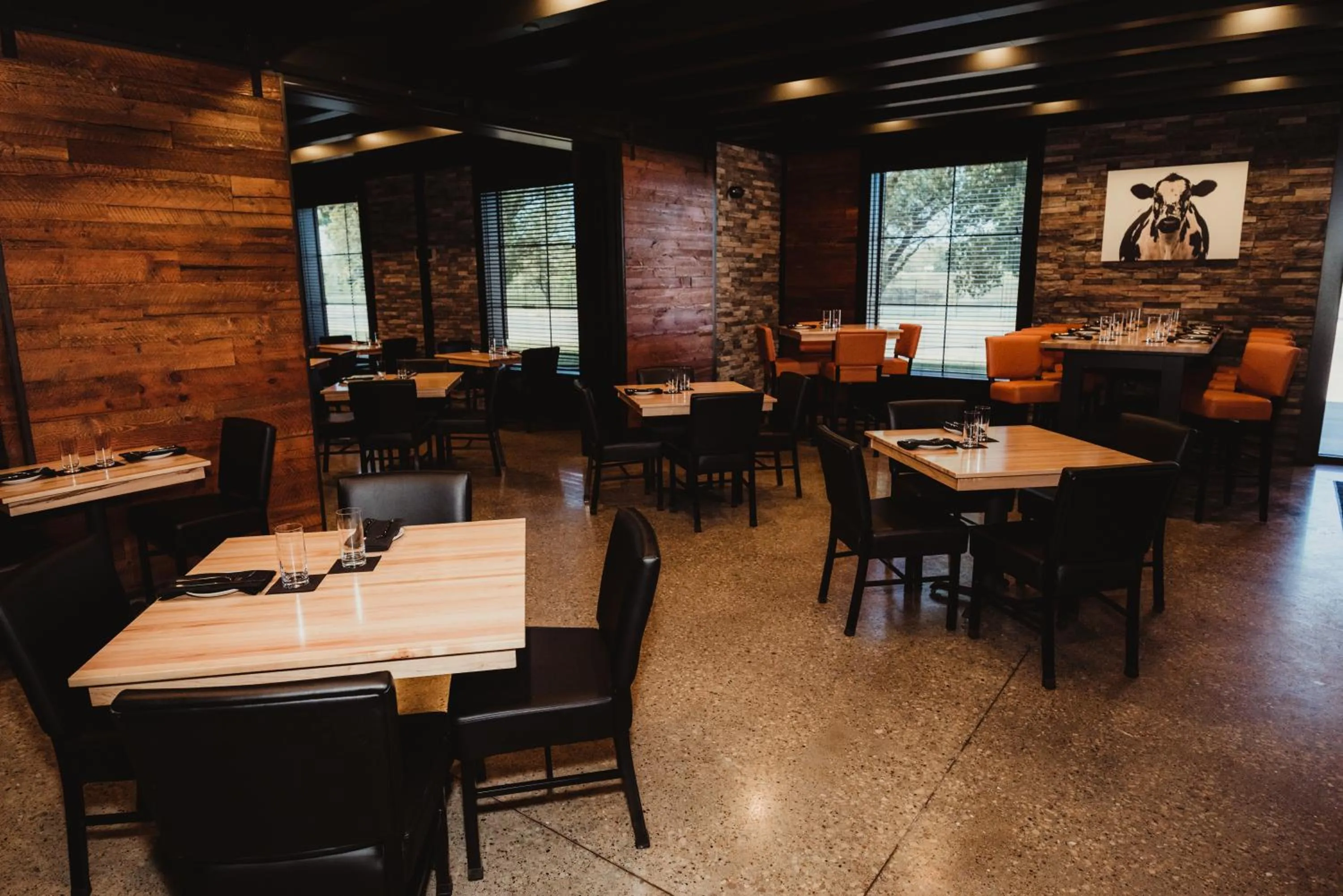 Restaurant/places to eat in Cobblestone Hotel & Suites - Ottumwa