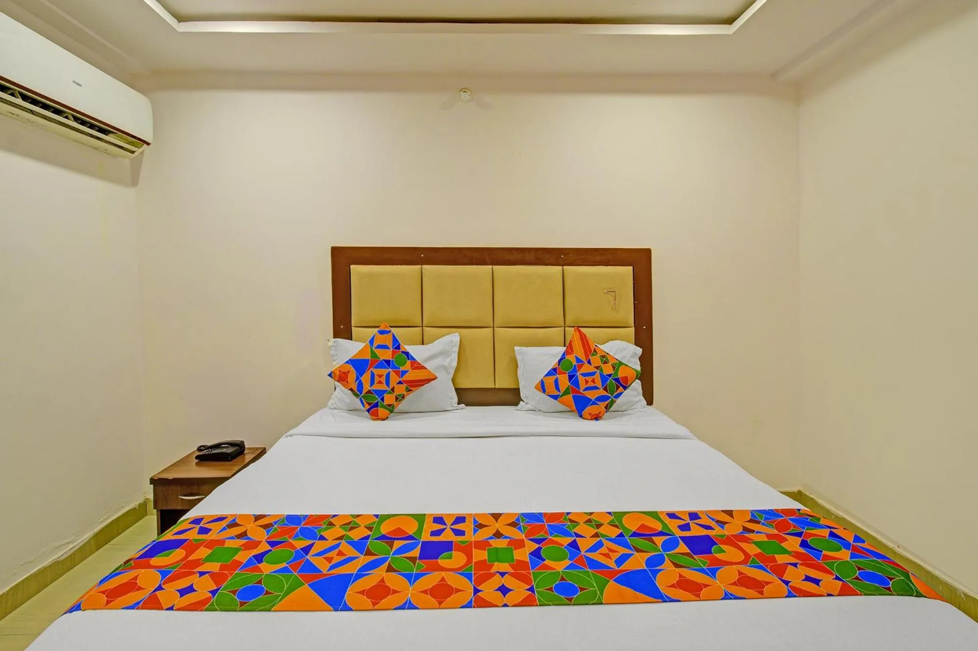 Bed in FabHotel VSR International
