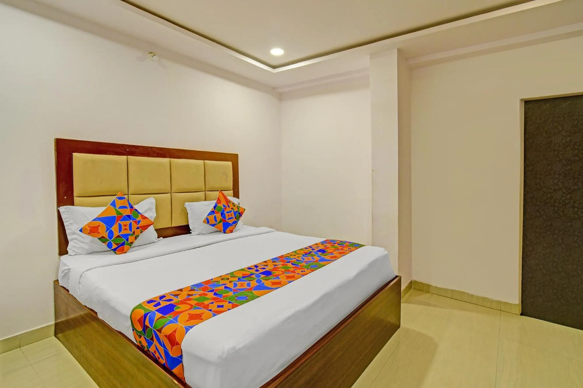 Bed in FabHotel VSR International