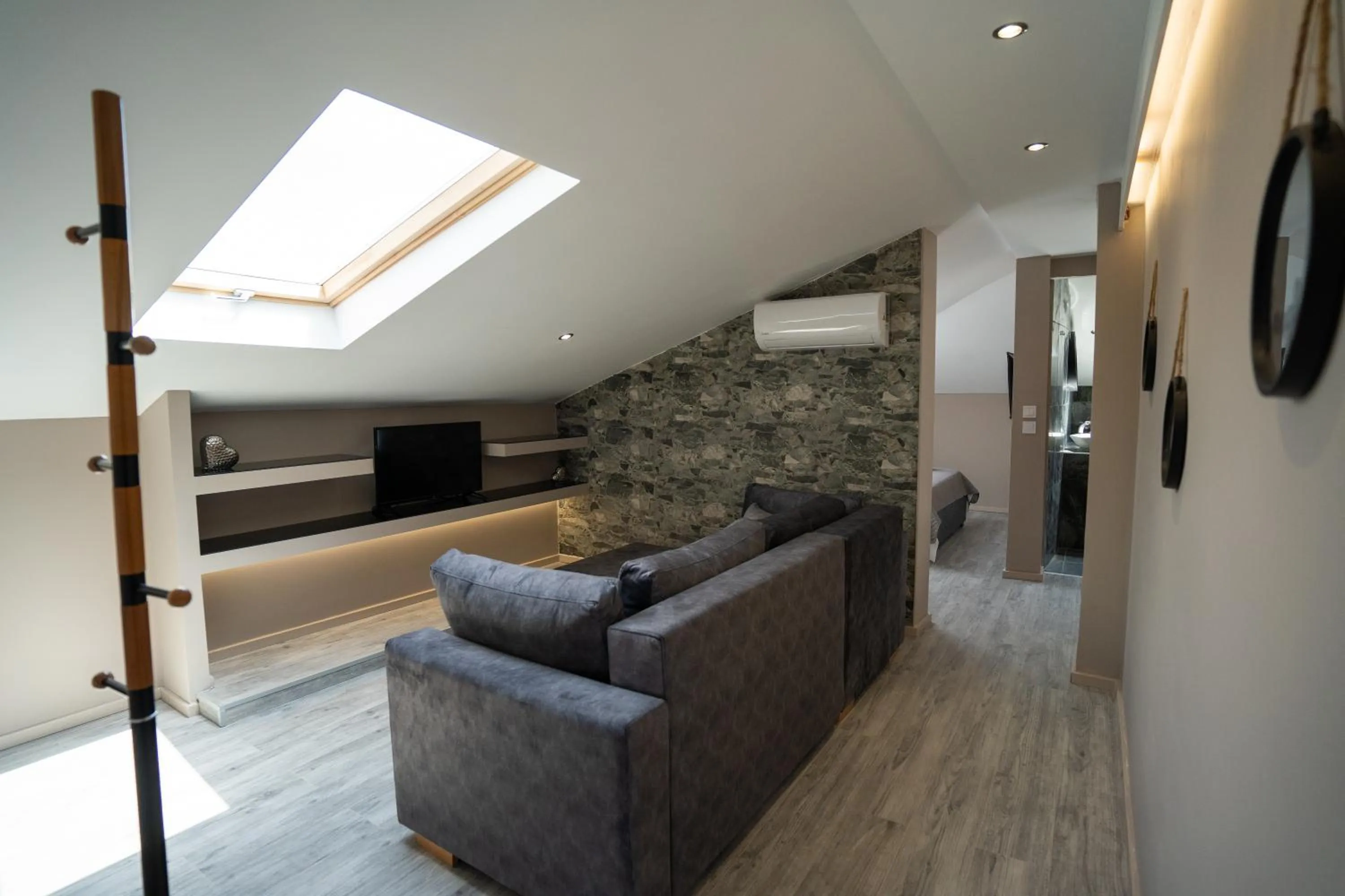 Parthenis Riviera Hotel