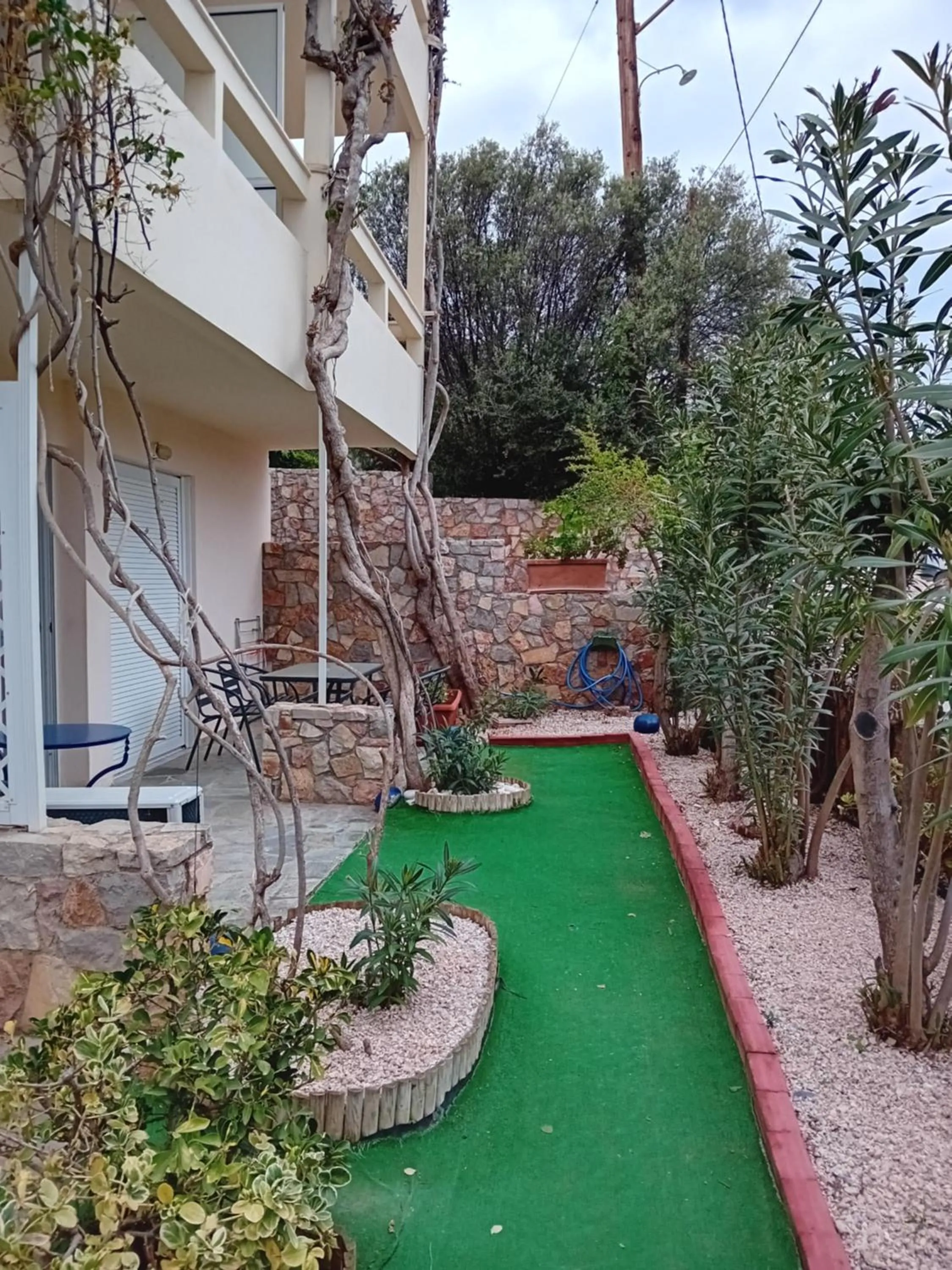 Garden in Heliotopos Apartments