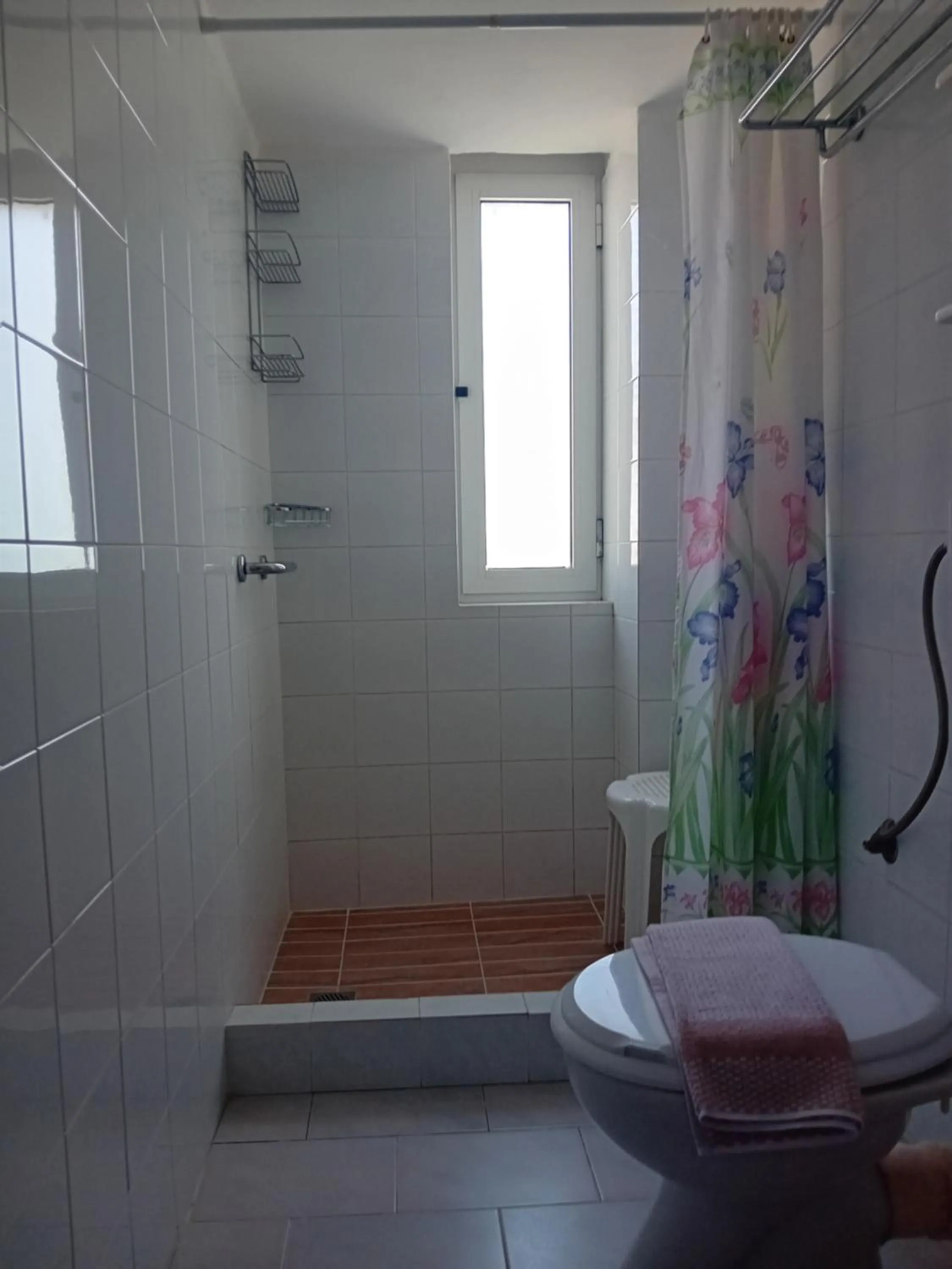 Shower in Heliotopos Apartments