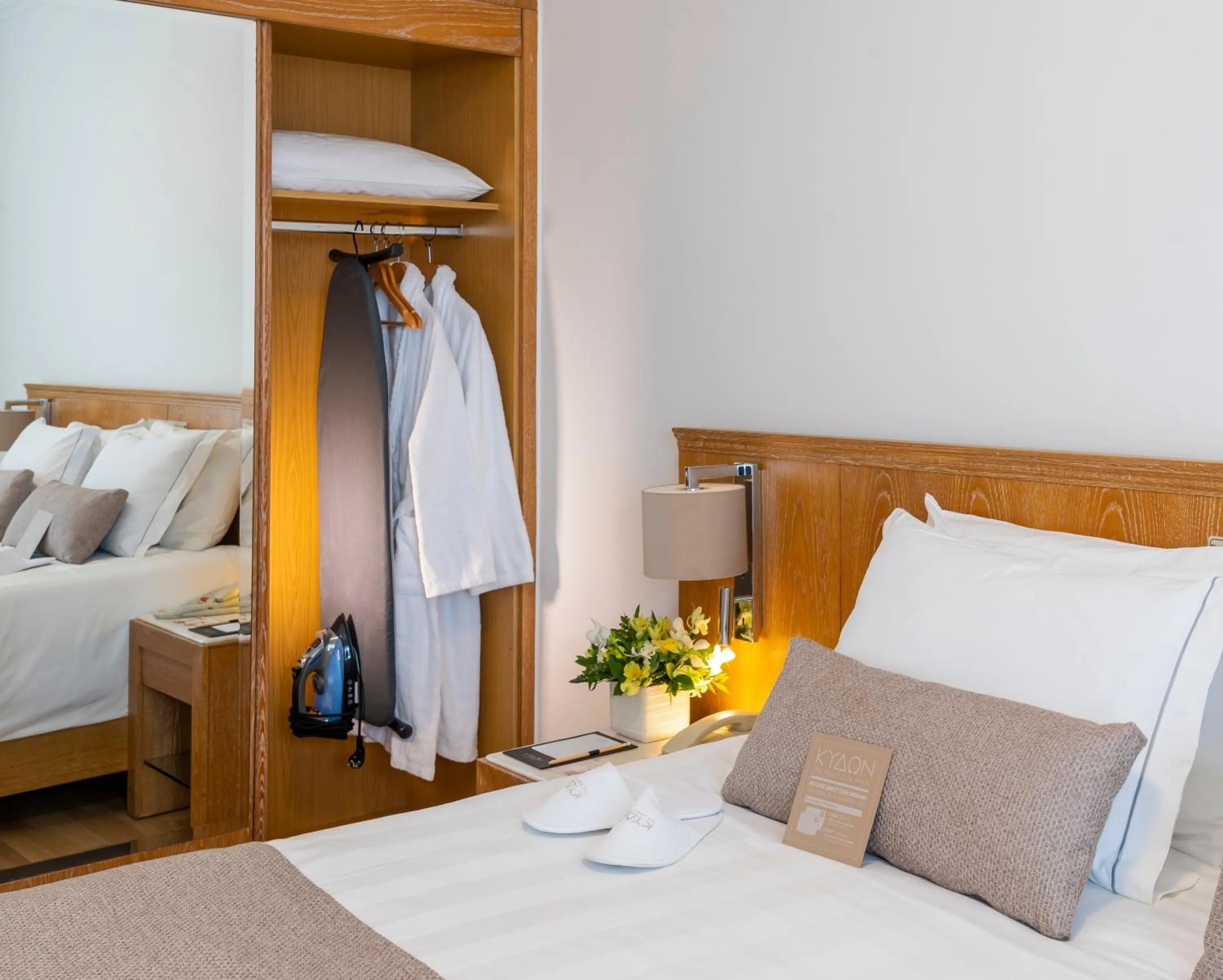 Area and facilities, Bed in Kydon The Heart City Hotel