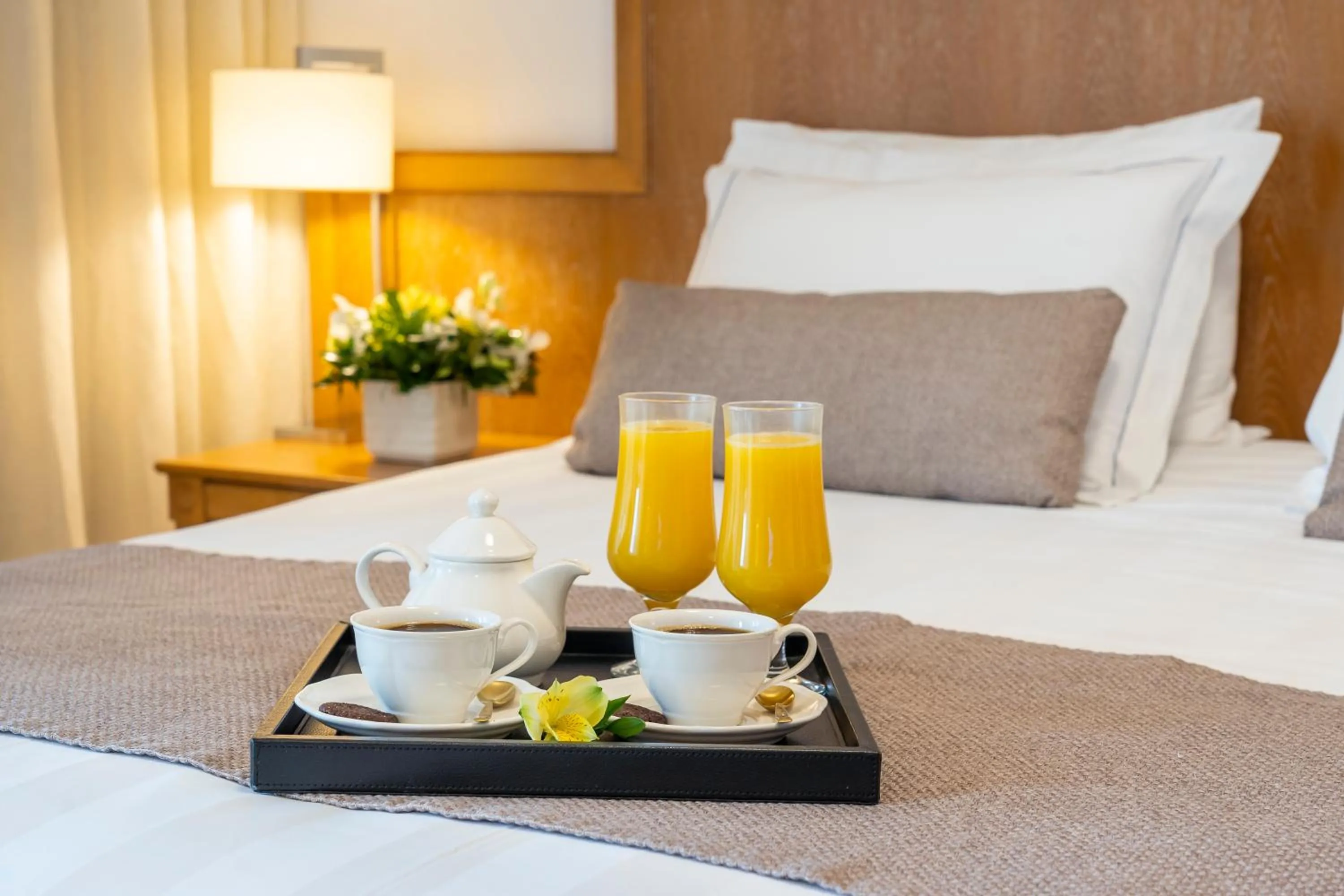 Coffee/tea facilities, Bed in Kydon The Heart City Hotel