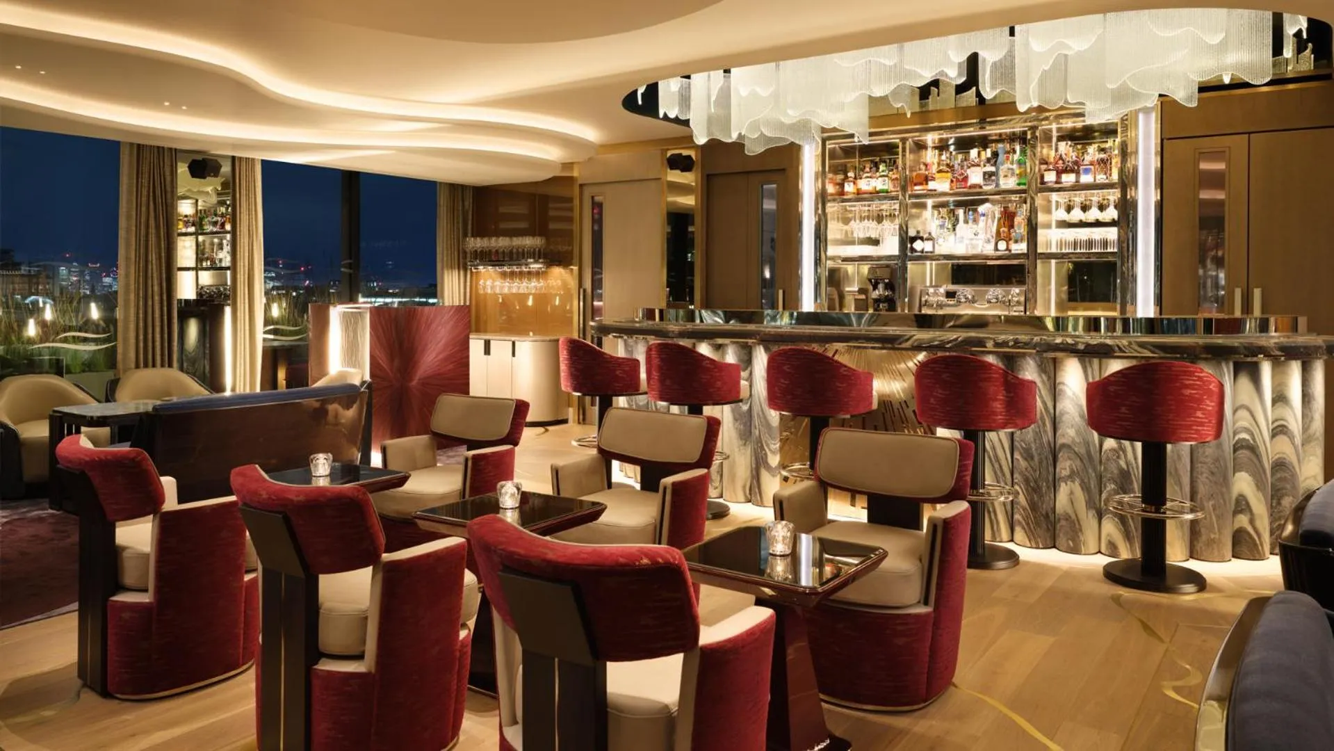 Lounge or bar in Mandarin Oriental Mayfair, London