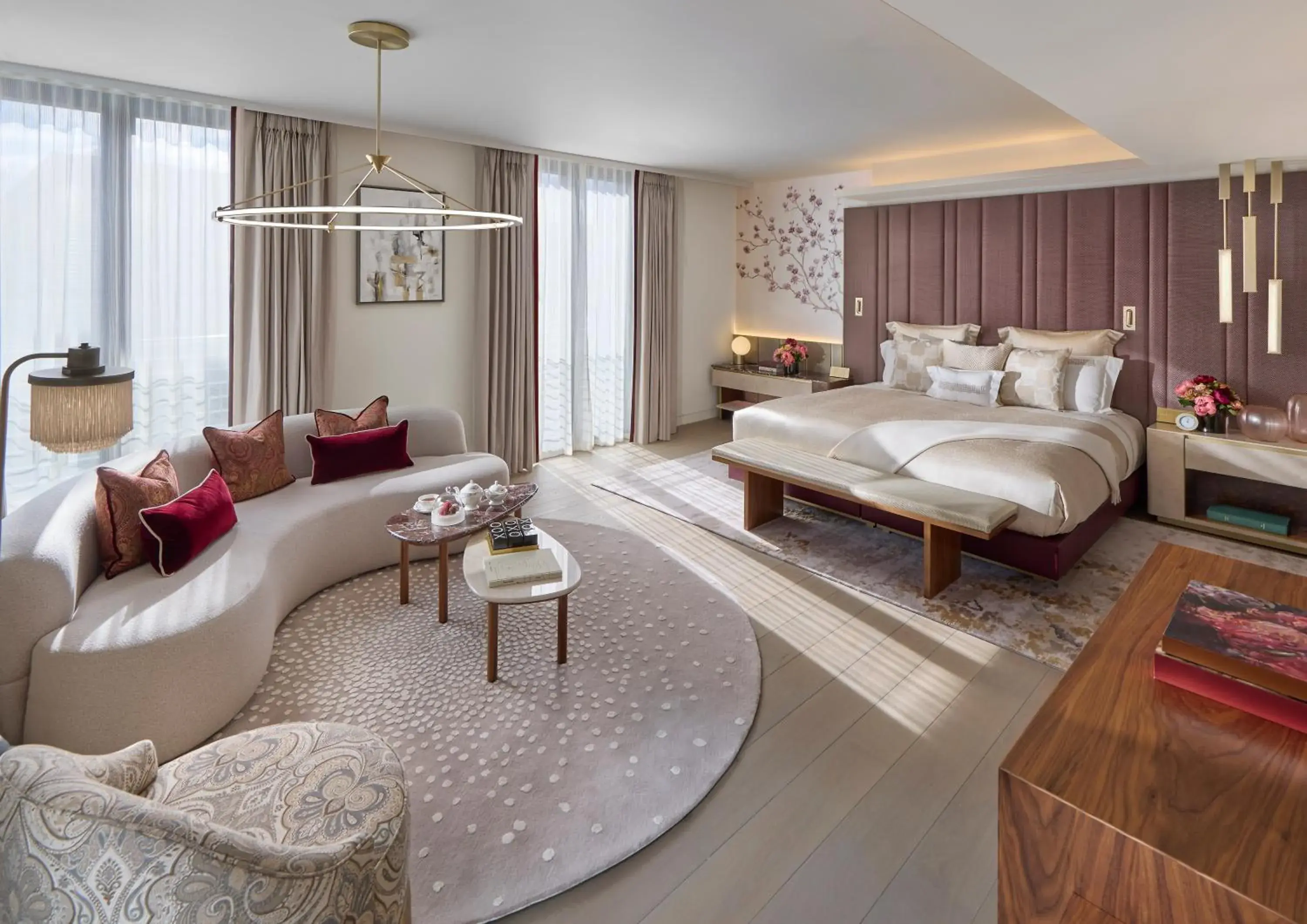 Bedroom, Bed in Mandarin Oriental Mayfair, London Bedroom, Bed in Mandarin Oriental Mayfair, London