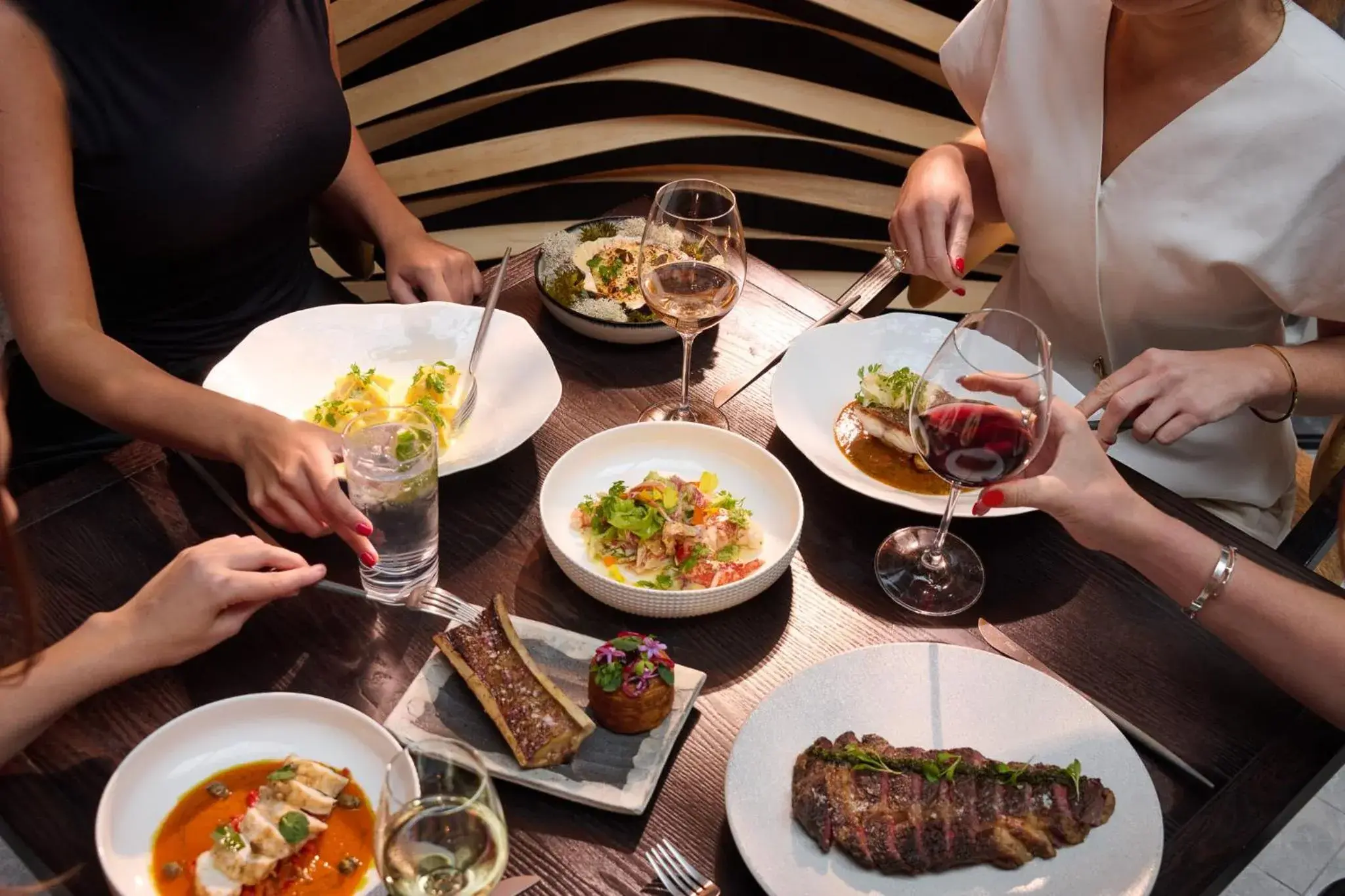 Restaurant/places to eat in Mandarin Oriental Mayfair, London Restaurant/places to eat in Mandarin Oriental Mayfair, London