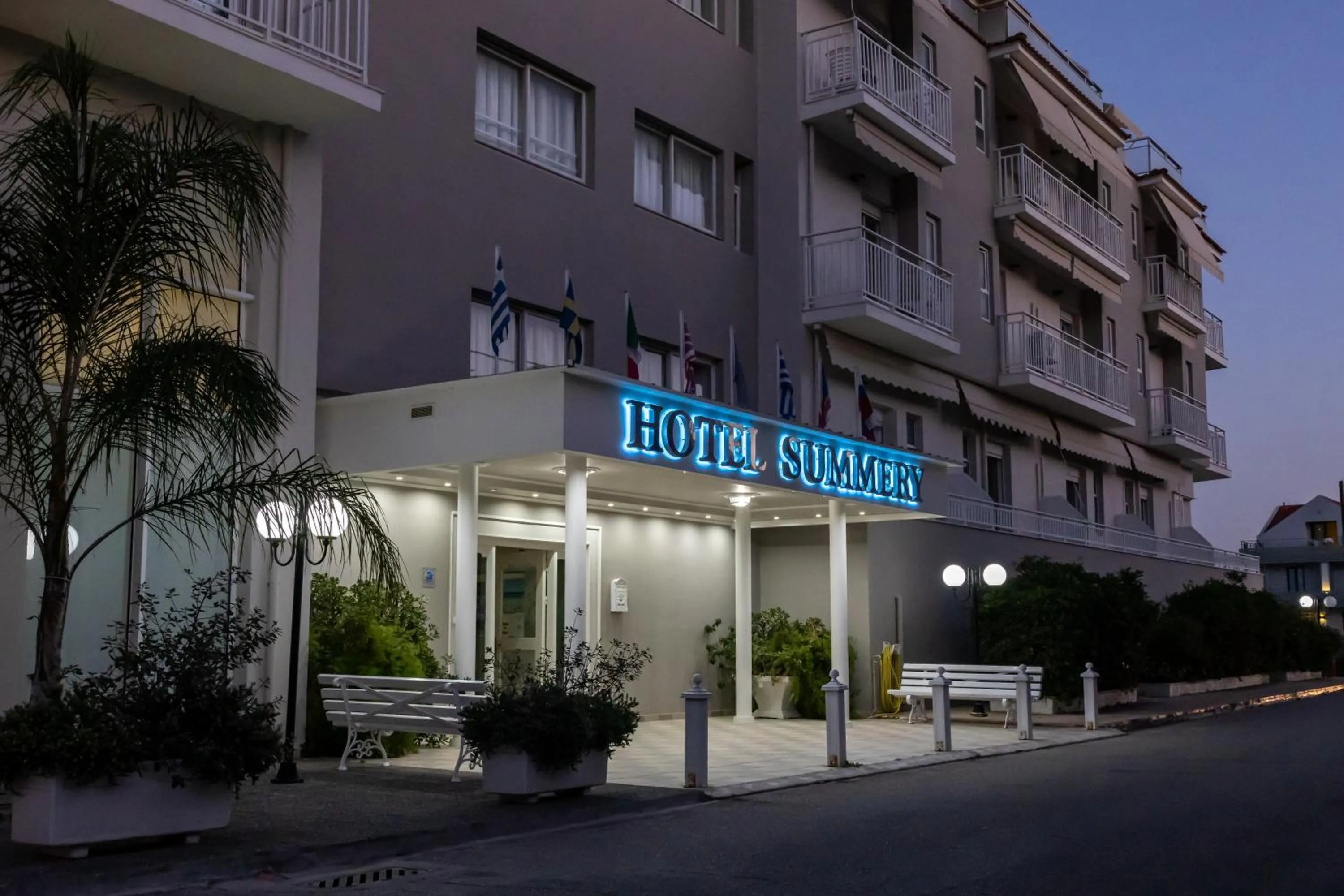 Facade/entrance in Hotel Summery