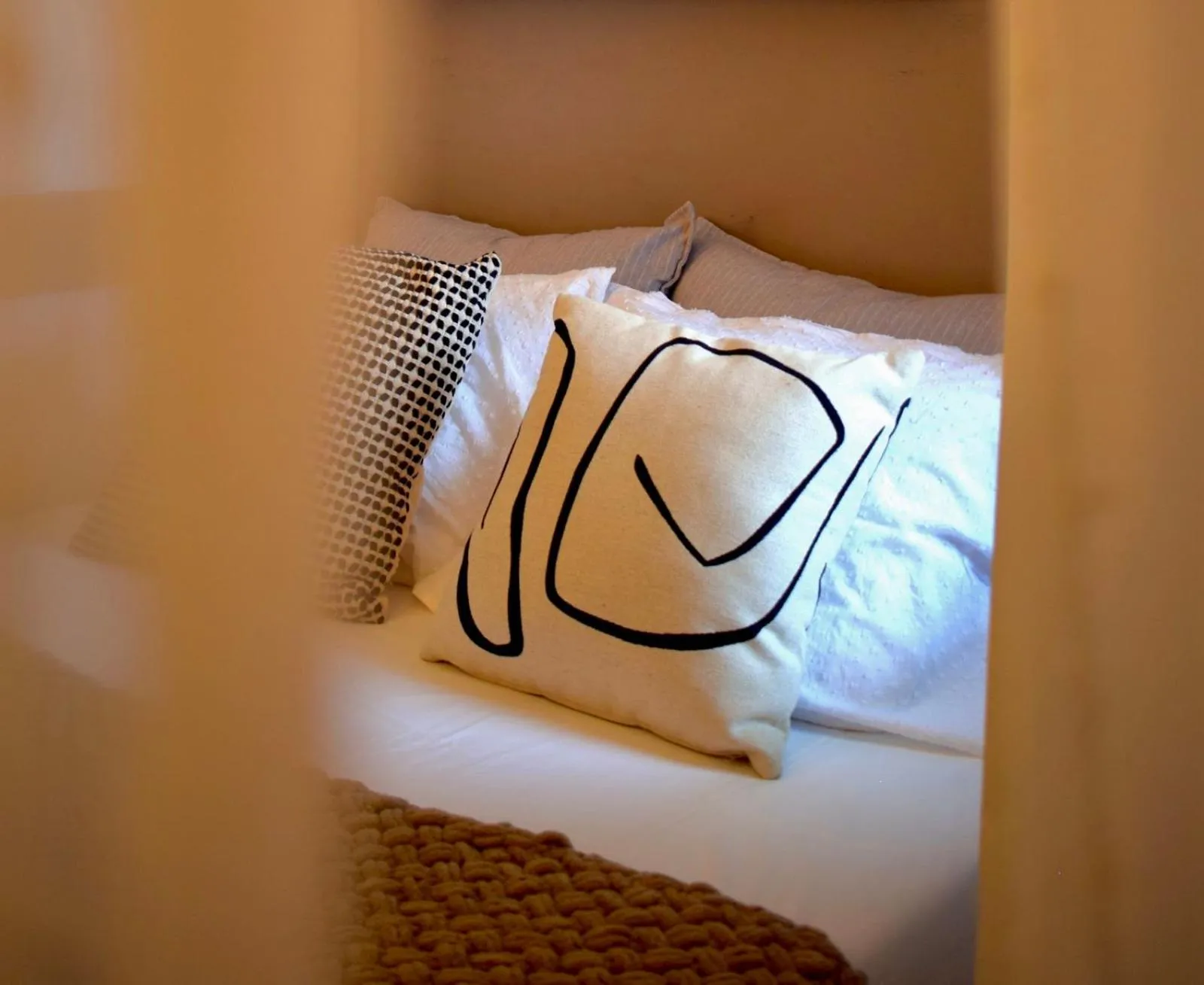 Bed in Carmen Art Hotel