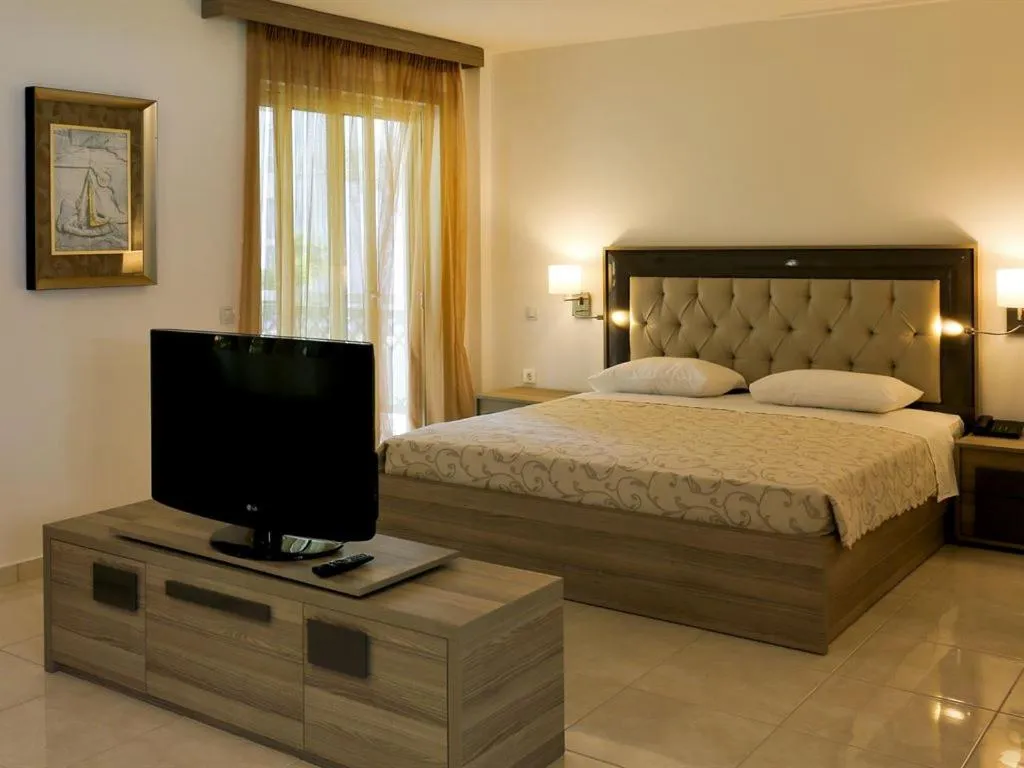 Bed in Palmariva Beach Hotel