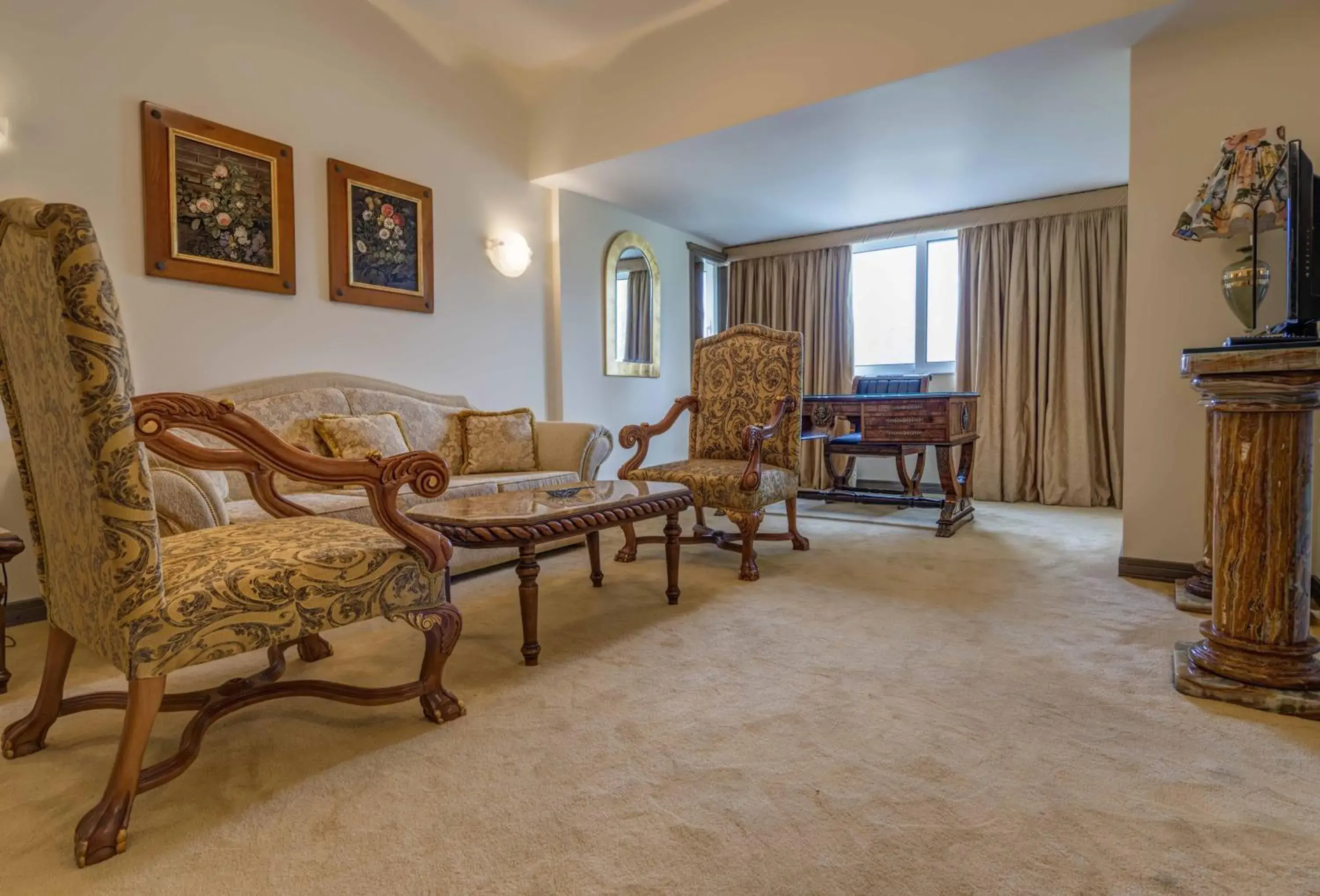 Living room in Palmariva Beach Hotel Living room in Palmariva Beach Hotel