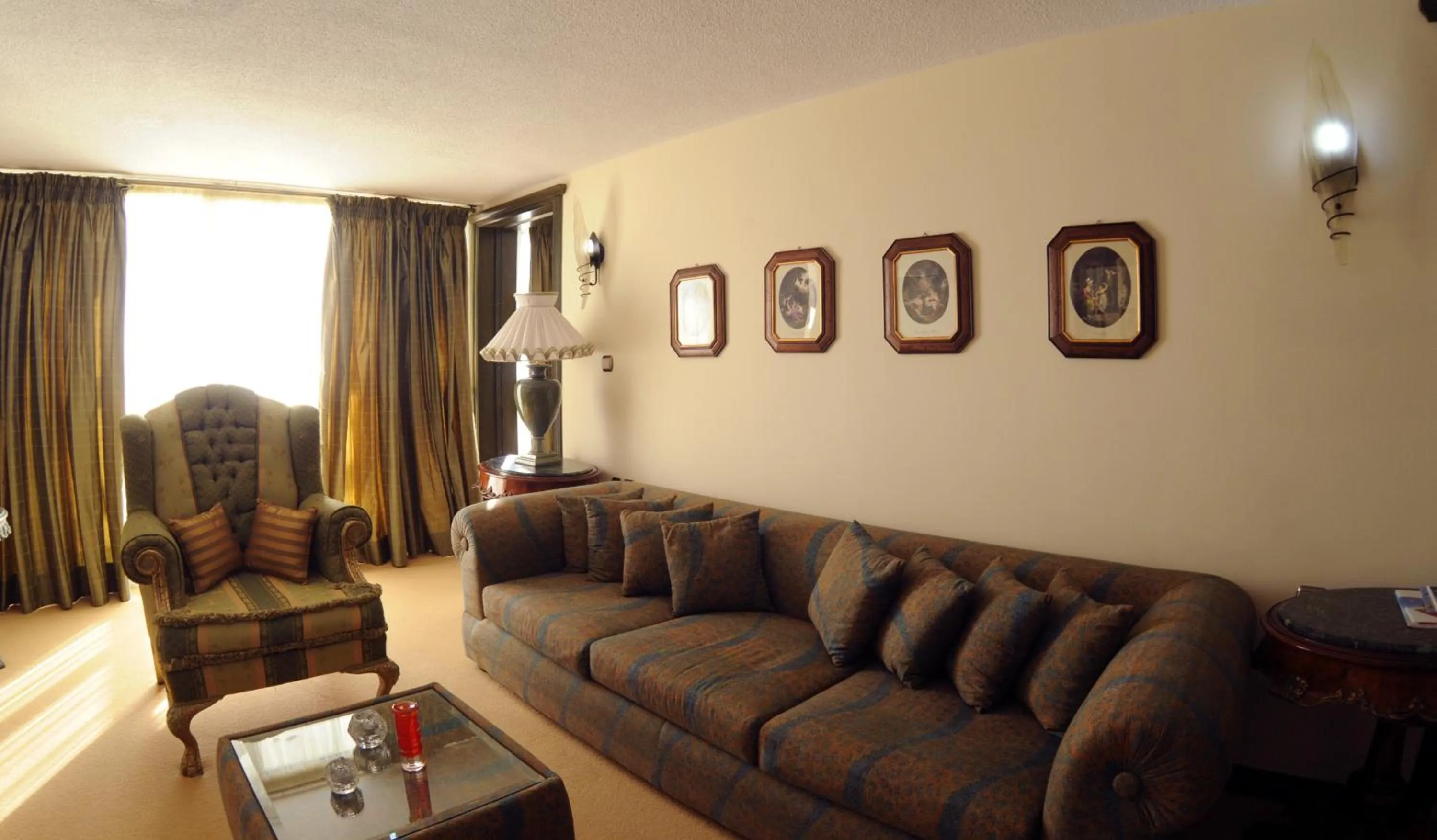 Living room in Palmariva Beach Hotel