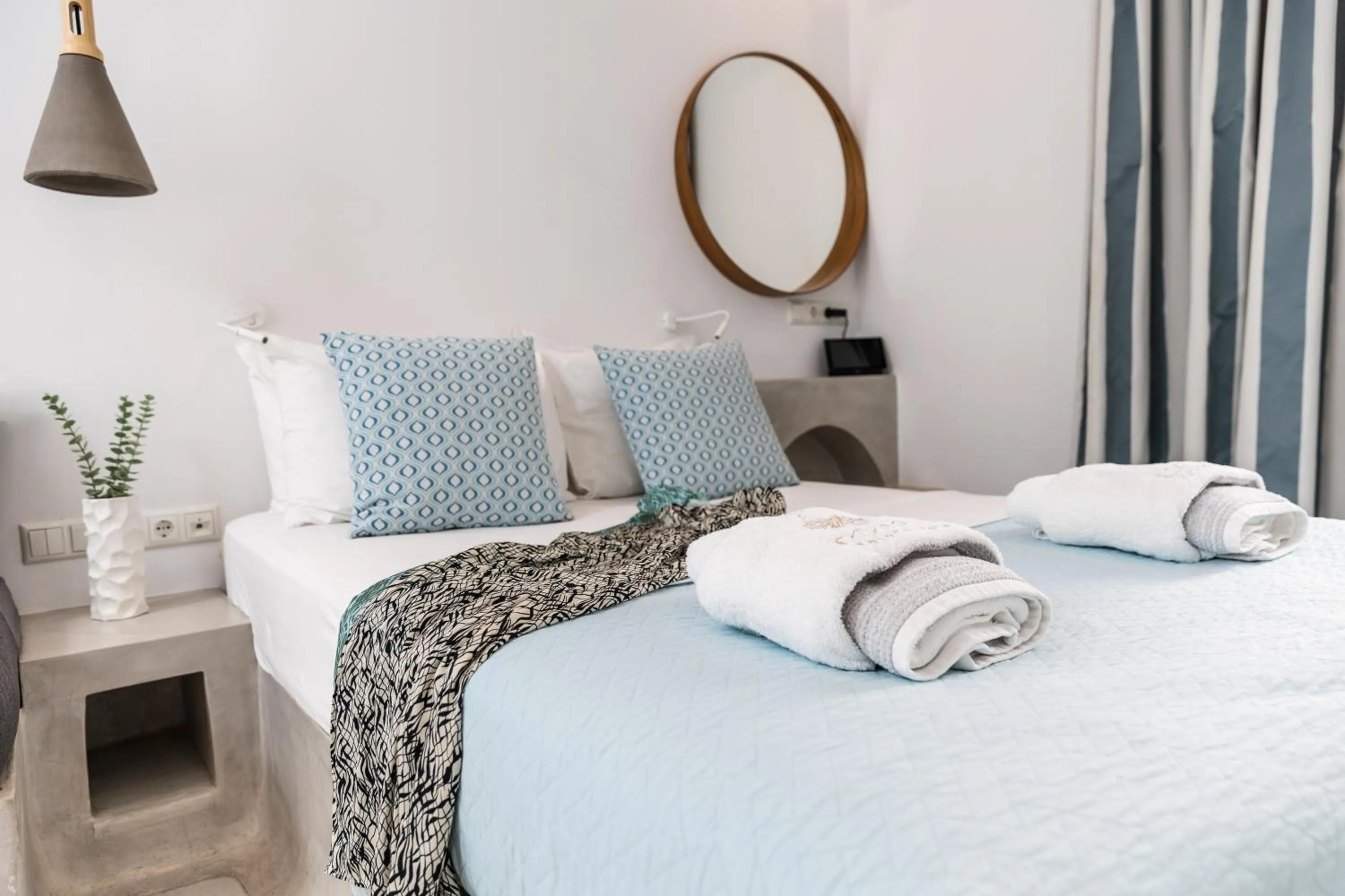 Bed in Korali Palace