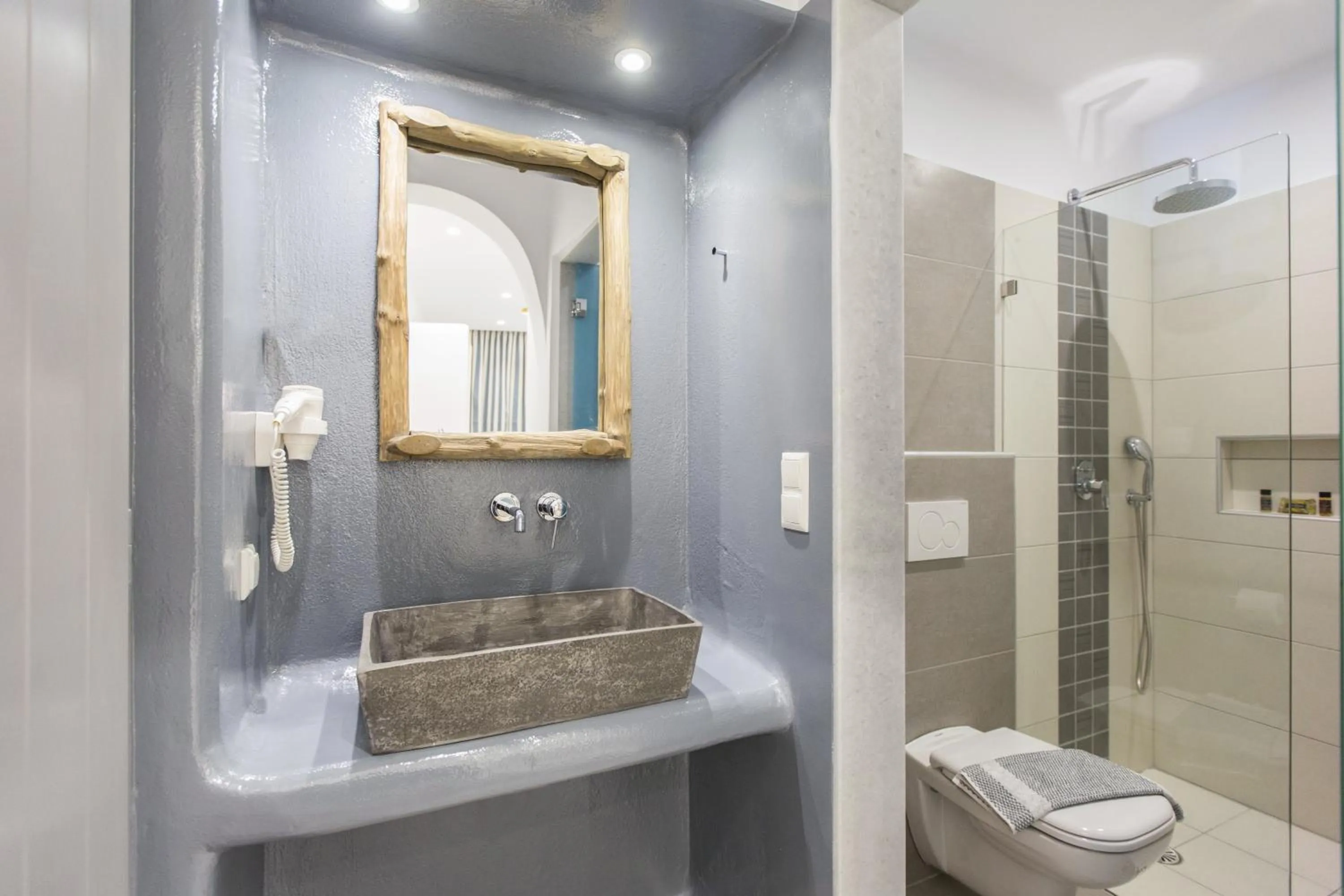 Bathroom in Korali Palace