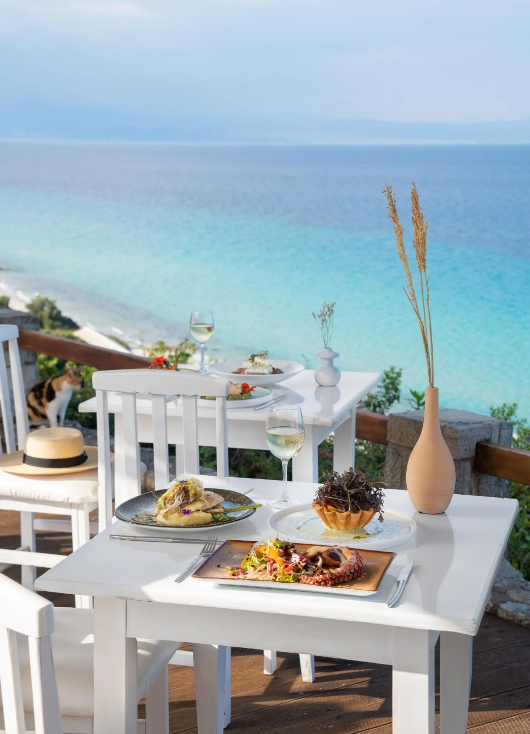 Restaurant/places to eat in Blue Bay Halkidiki - Adults Only
