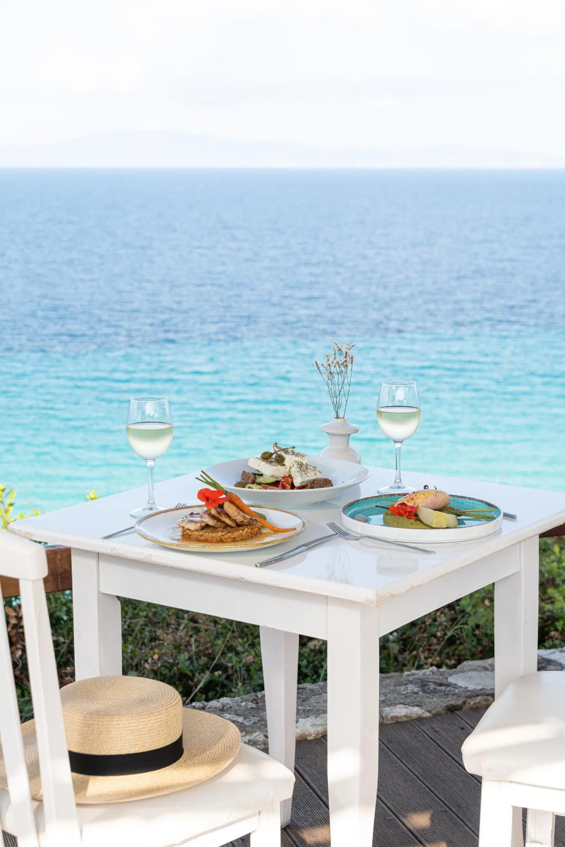 Restaurant/places to eat in Blue Bay Halkidiki - Adults Only
