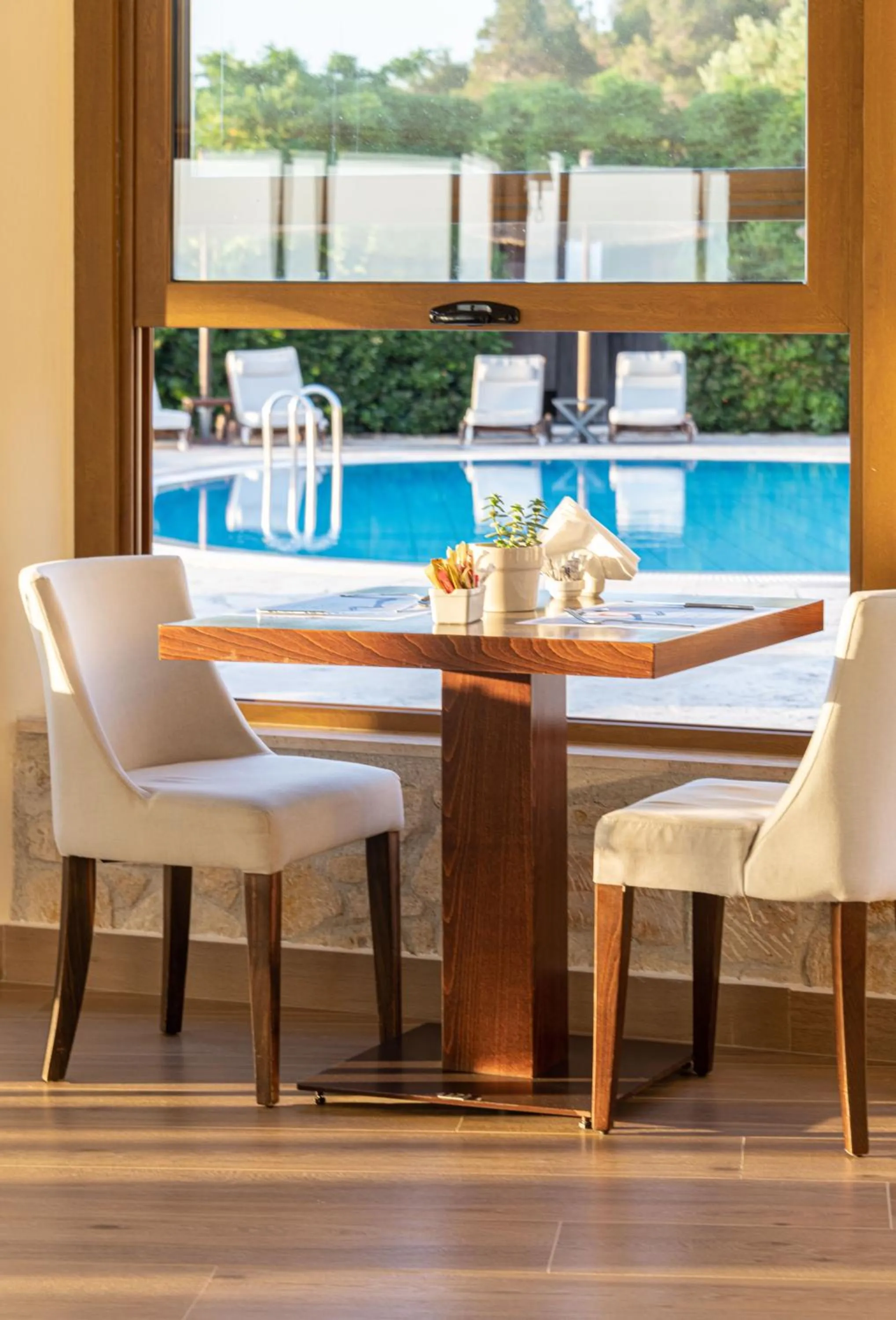 Restaurant/places to eat in Blue Bay Halkidiki - Adults Only