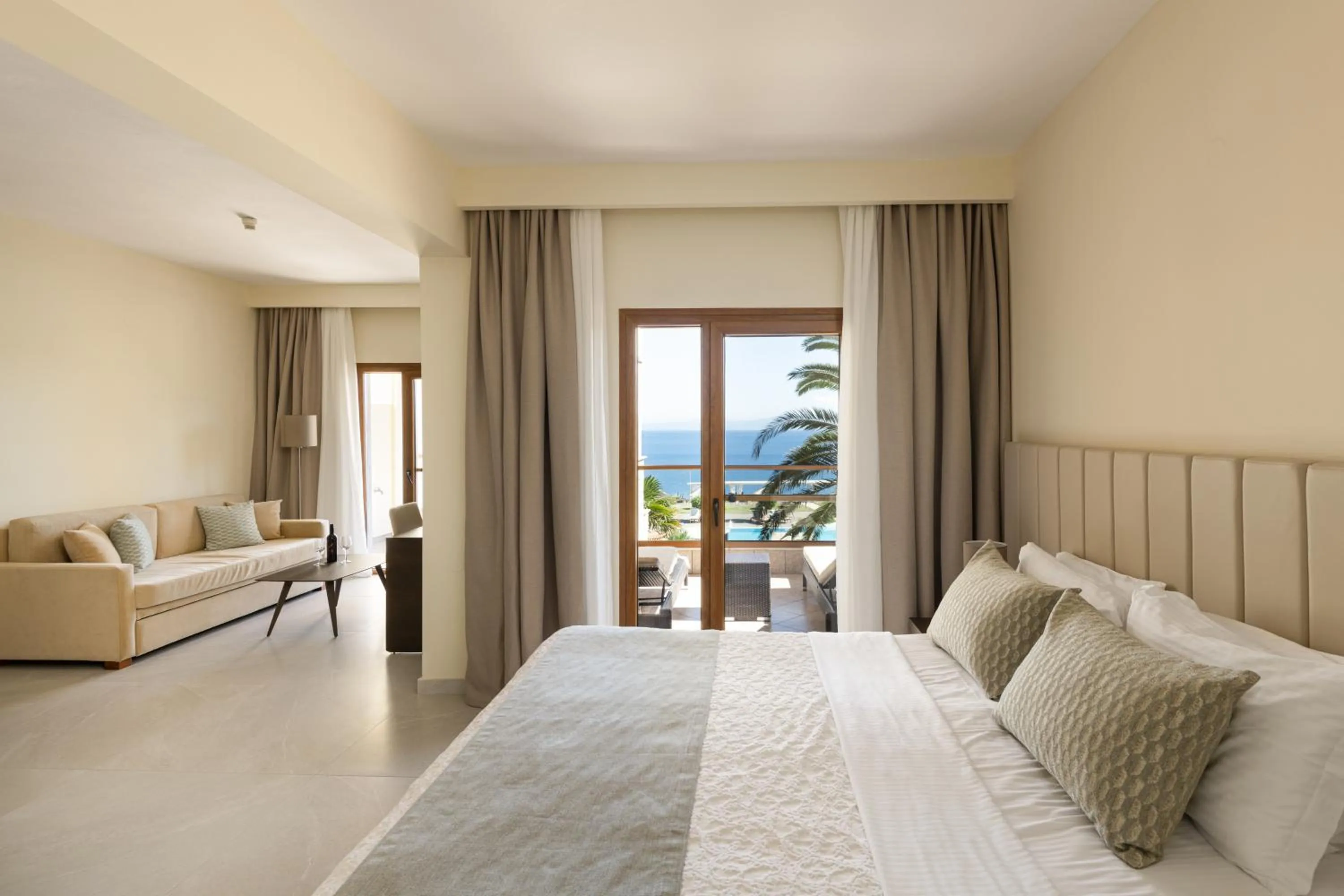 Bedroom, Bed in Blue Bay Halkidiki - Adults Only