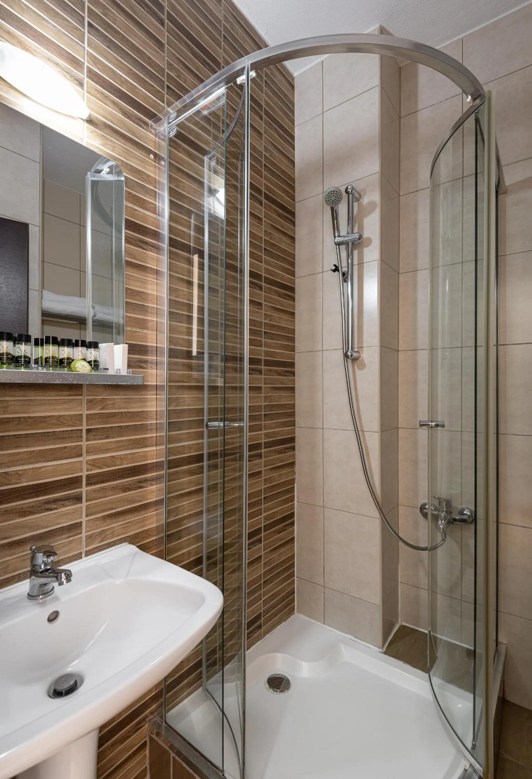 Shower in Blue Bay Halkidiki - Adults Only